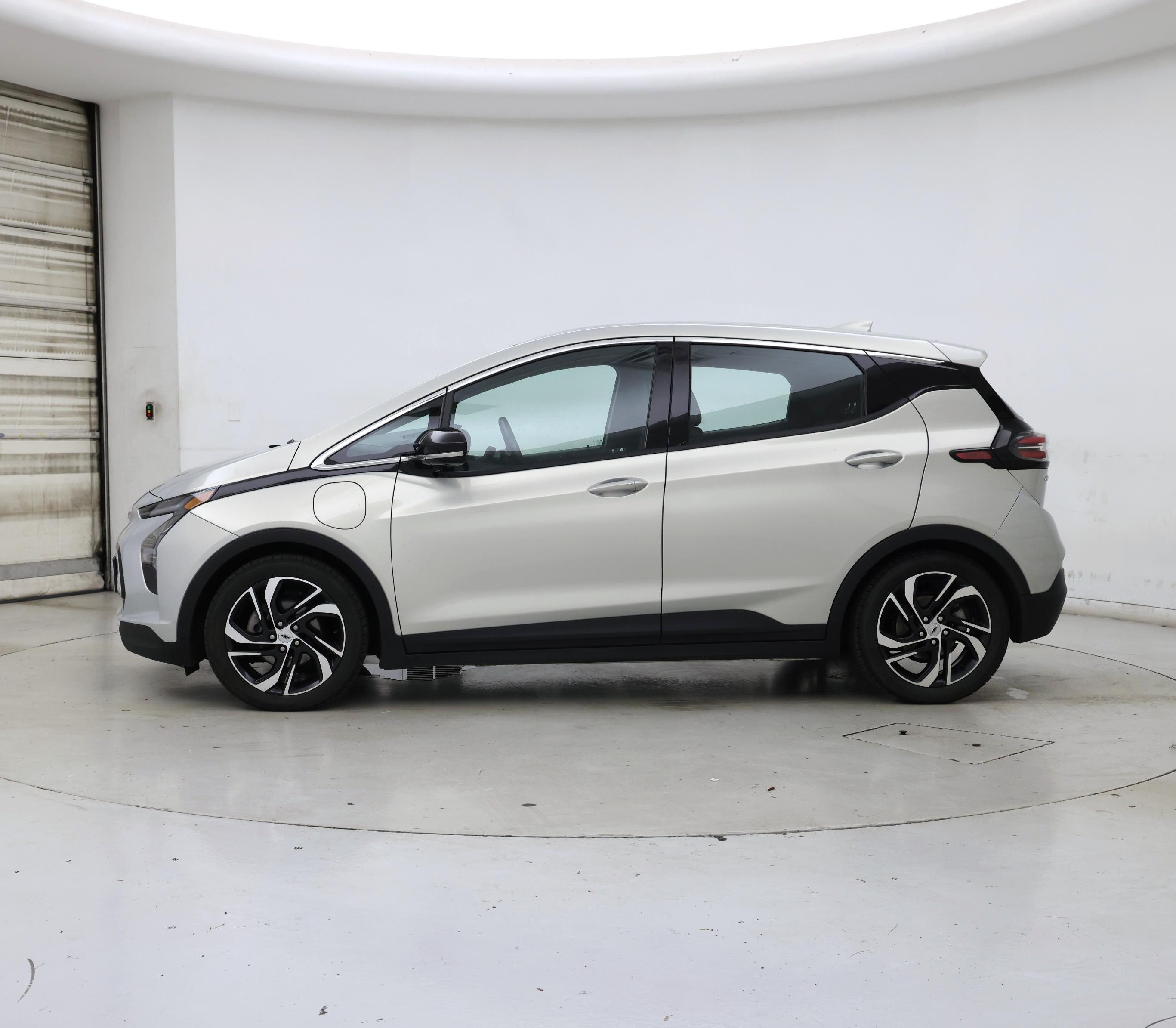 Thumbnail: 2023 Chevrolet Bolt EV - 3
