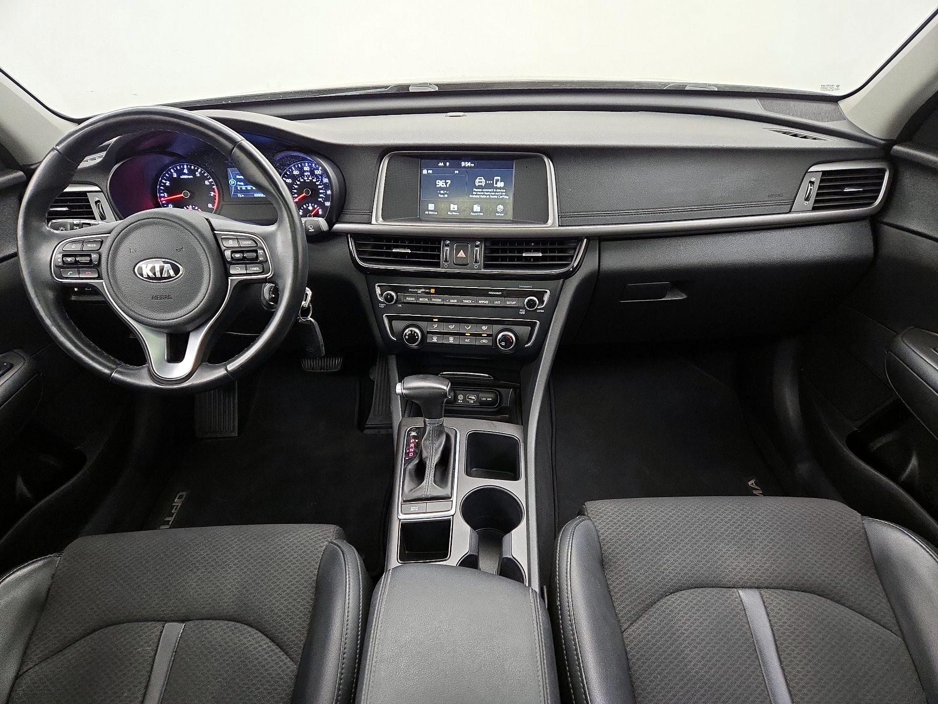 Thumbnail: 2018 Kia Optima - 9