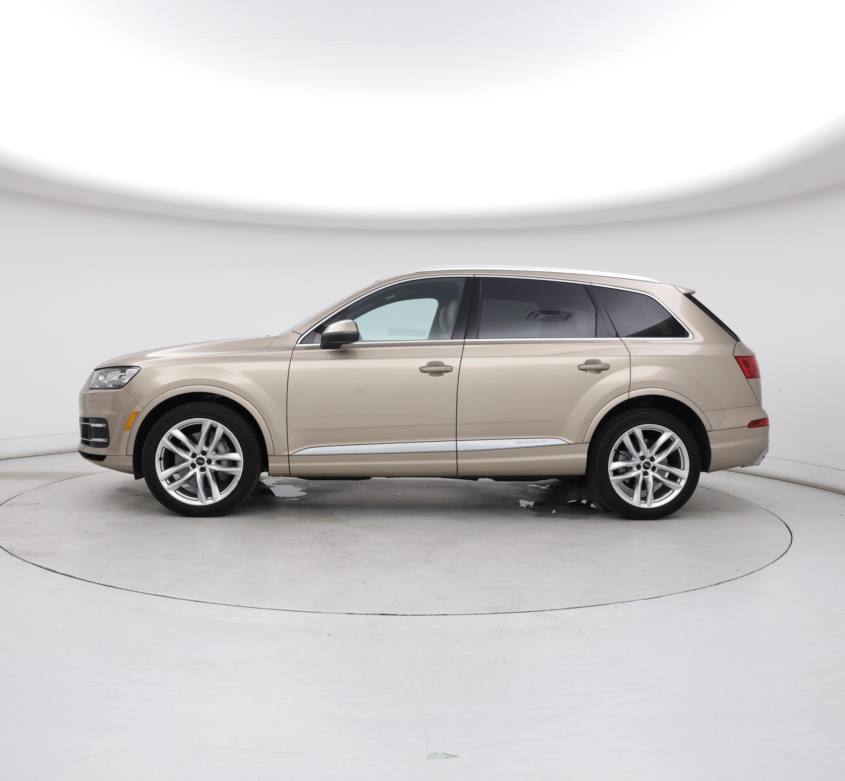 Thumbnail: 2018 Audi Q7 - 3