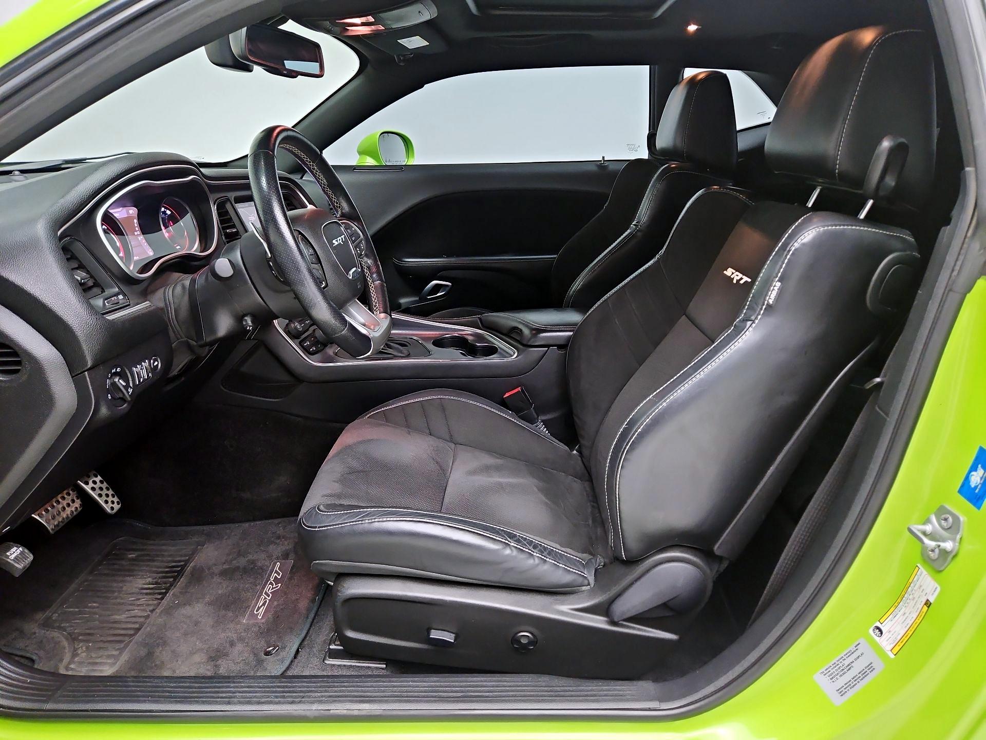 Thumbnail: 2015 Dodge Challenger - 11