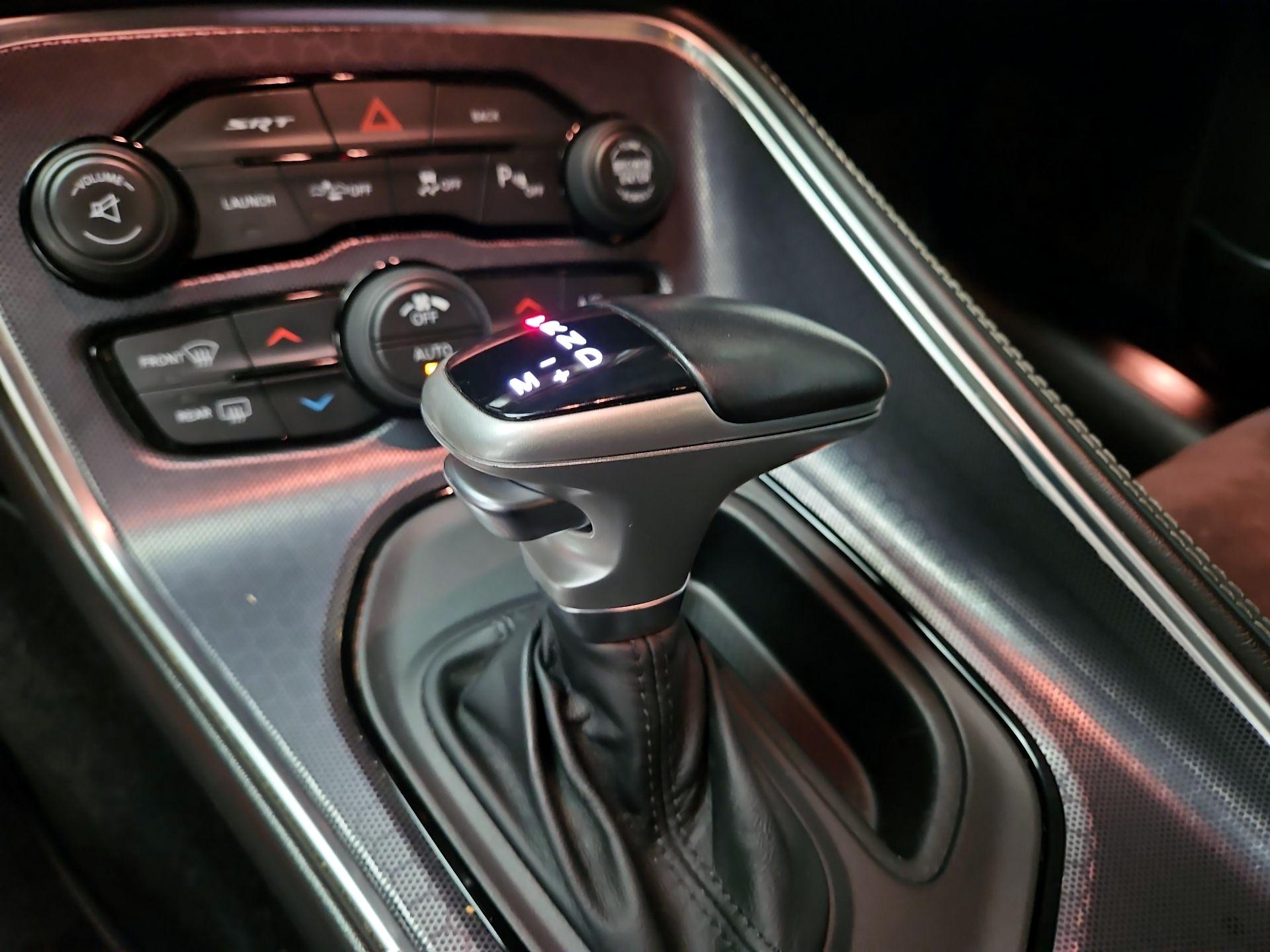 Thumbnail: 2015 Dodge Challenger - 18