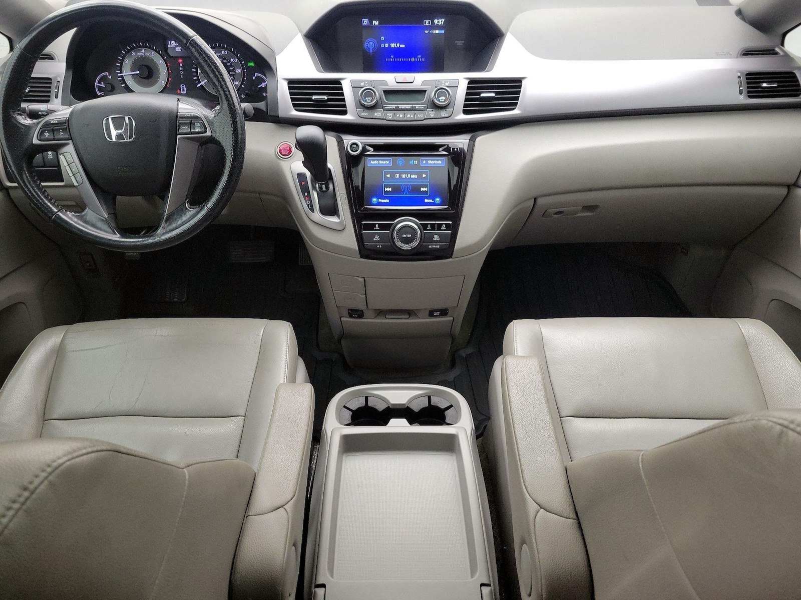 2014 Honda Odyssey EX-L - Photo 10