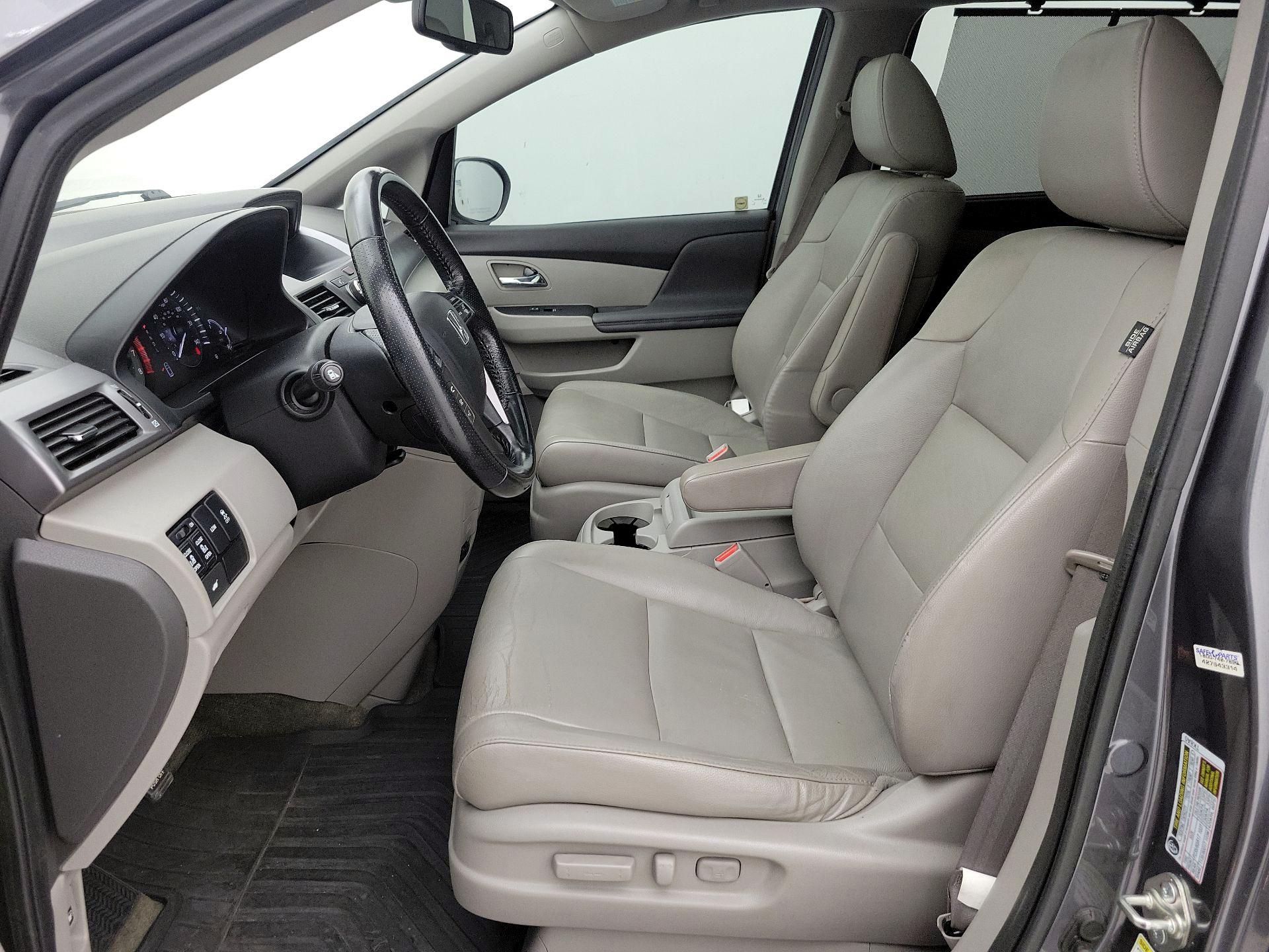 Thumbnail: 2014 Honda Odyssey - 11