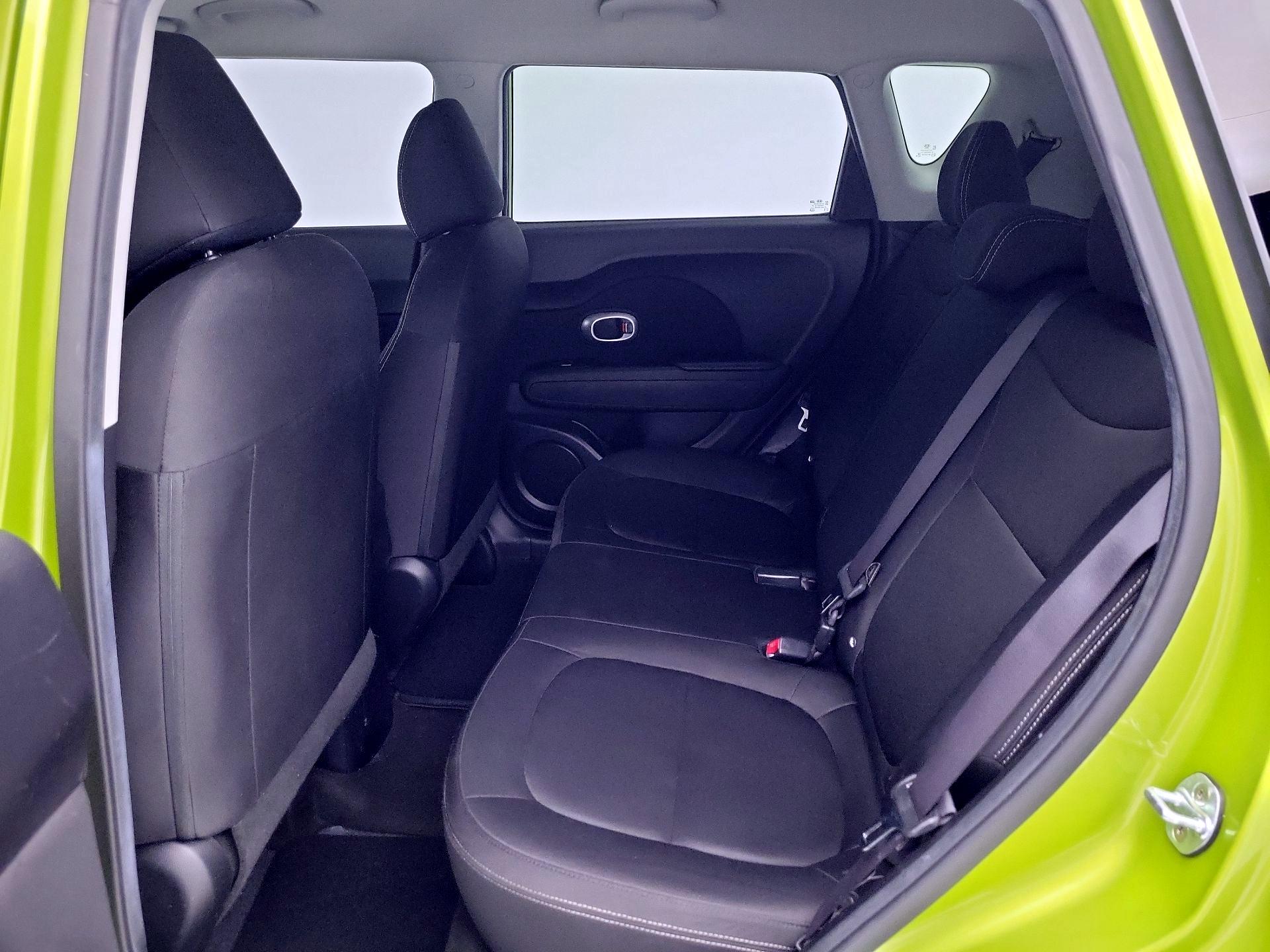 Thumbnail: 2018 Kia Soul - 17