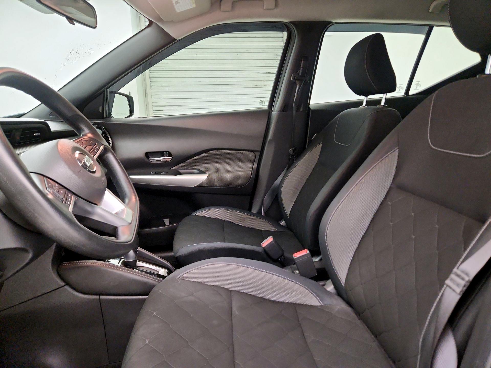 Thumbnail: 2019 Nissan Kicks - 11