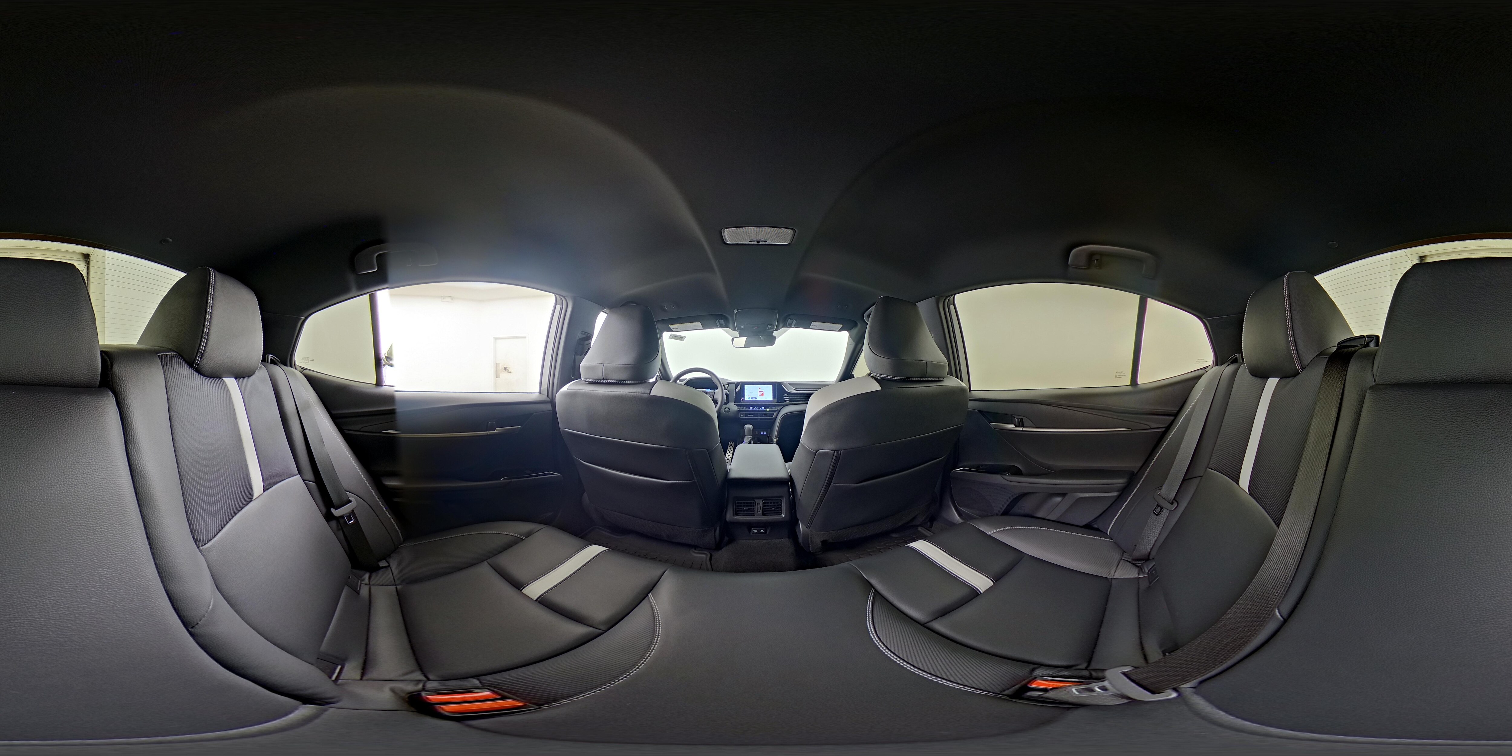 2026 Toyota Camry SE - Photo 26