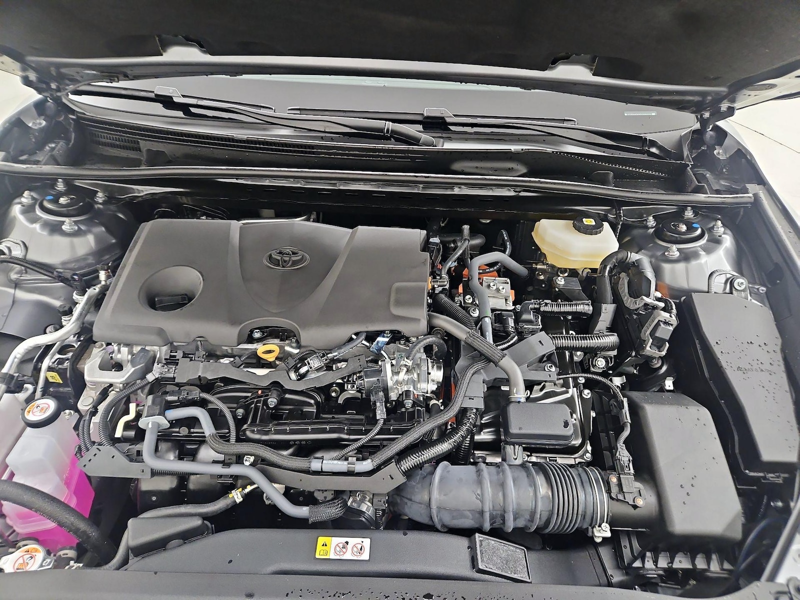 2026 Toyota Camry SE - Photo 23