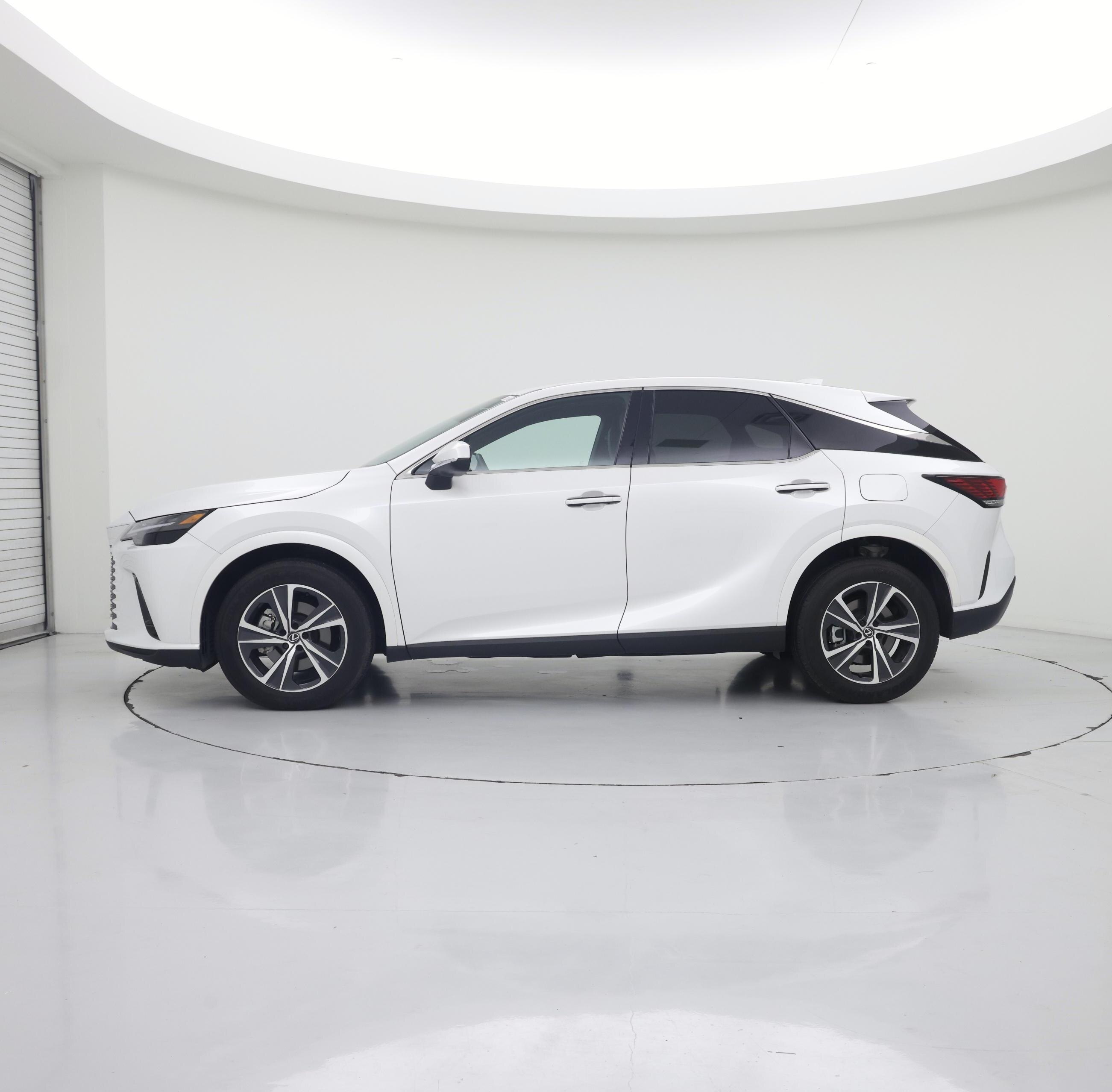 Thumbnail: 2024 Lexus RX - 3