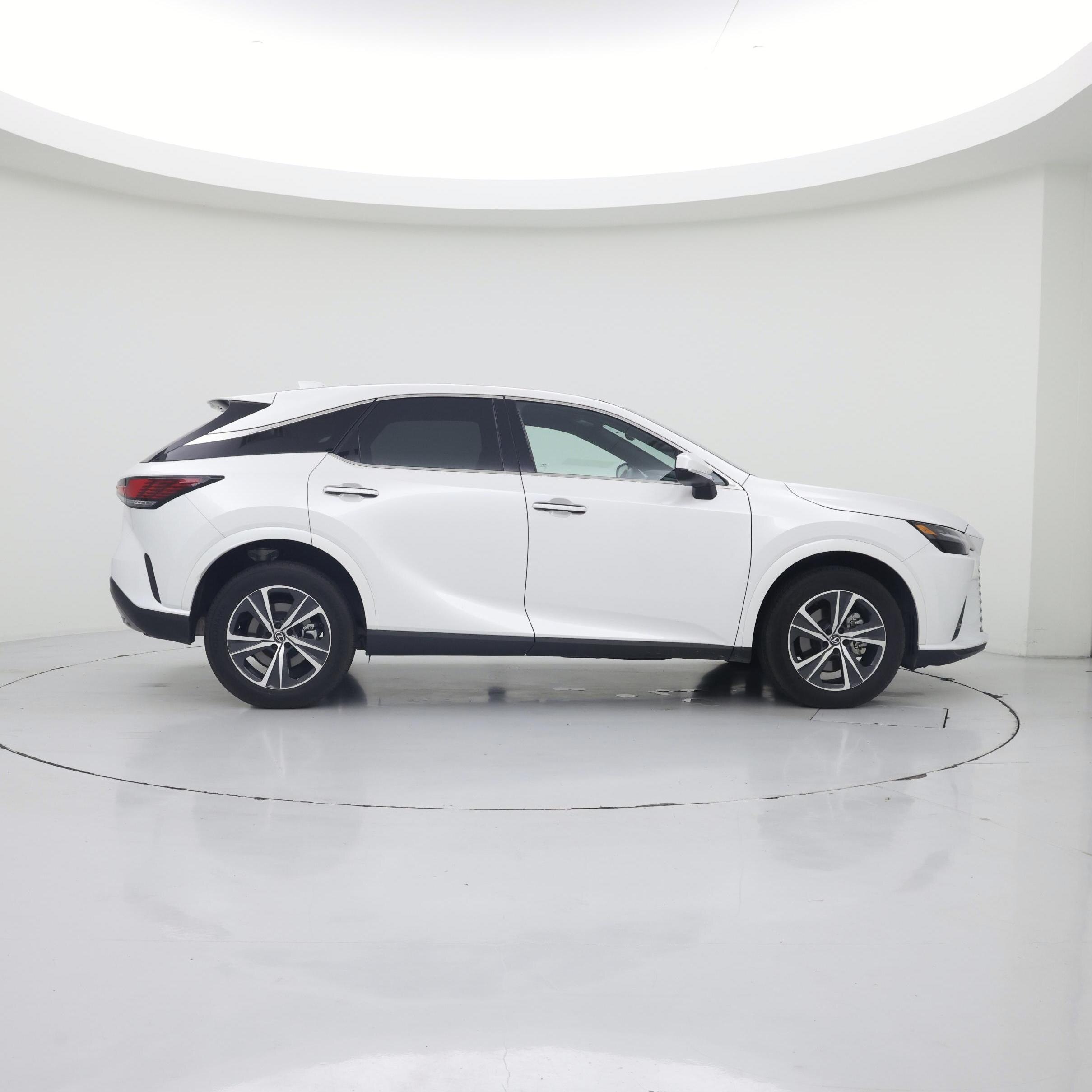 Thumbnail: 2024 Lexus RX - 7
