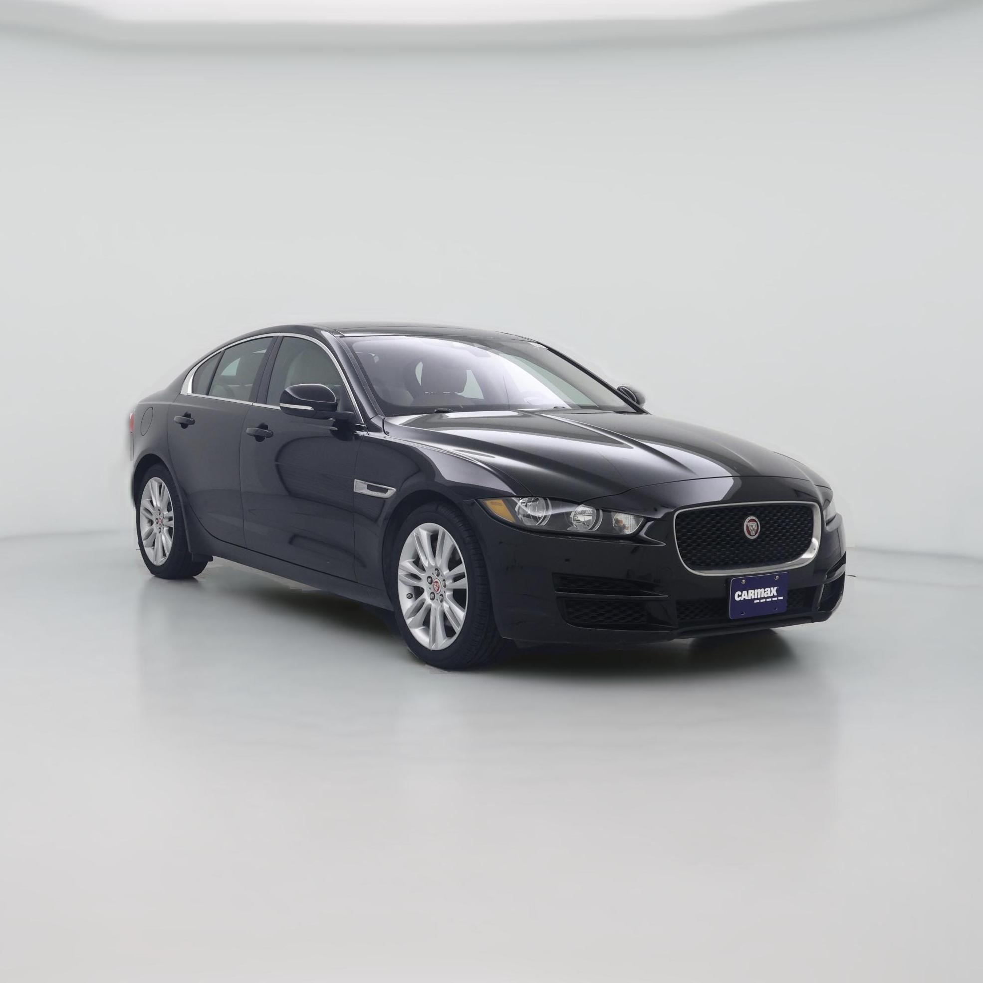 Thumbnail: 2019 Jaguar XE - 1