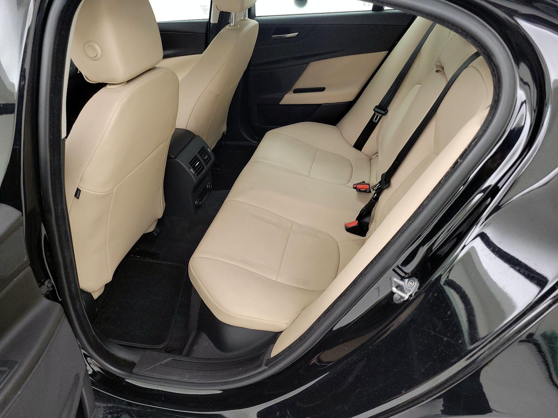 Thumbnail: 2019 Jaguar XE - 20