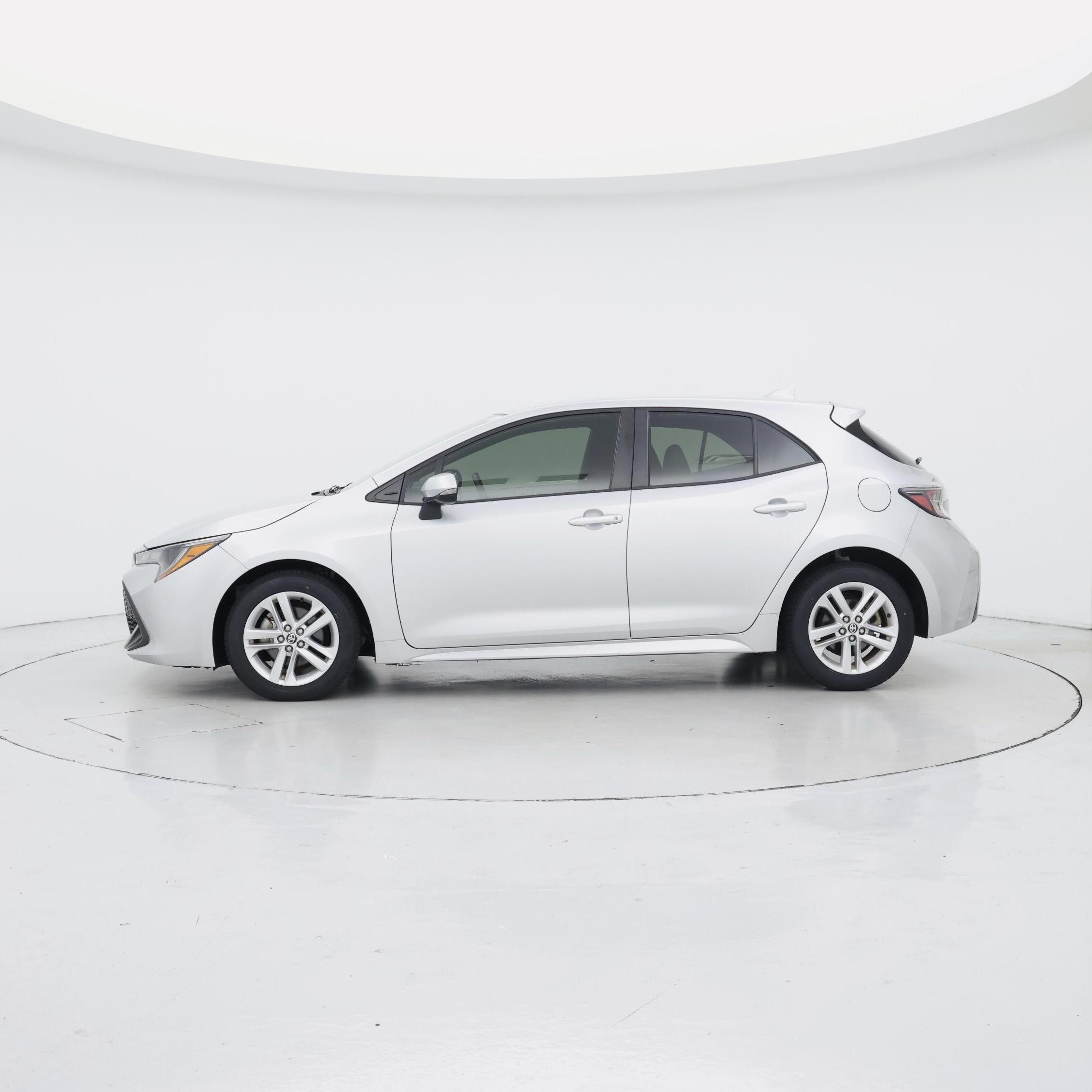 Thumbnail: 2021 Toyota Corolla - 3