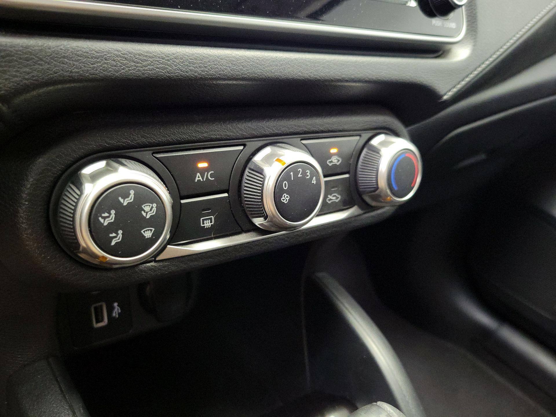 Thumbnail: 2020 Nissan Versa - 16