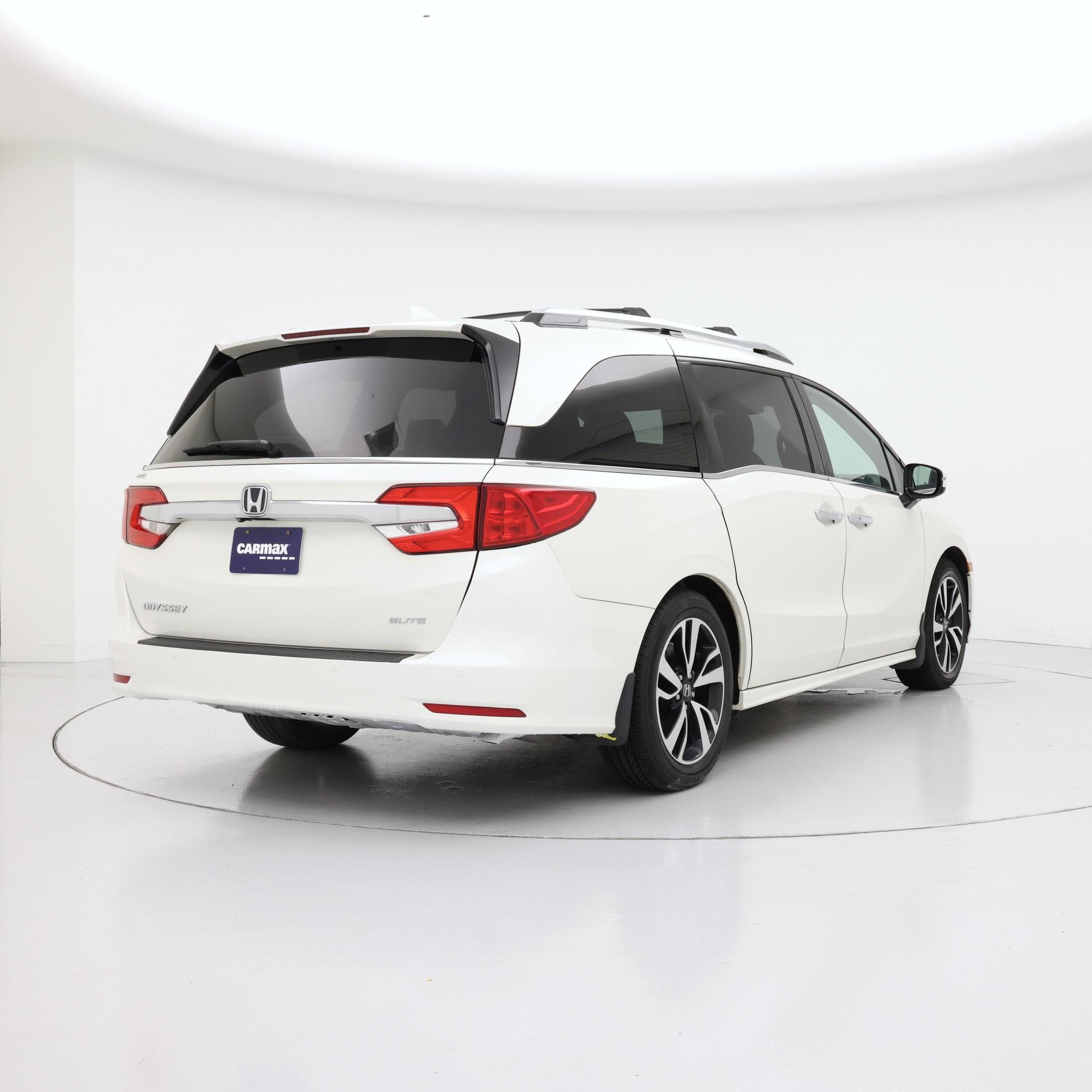 Thumbnail: 2019 Honda Odyssey - 8
