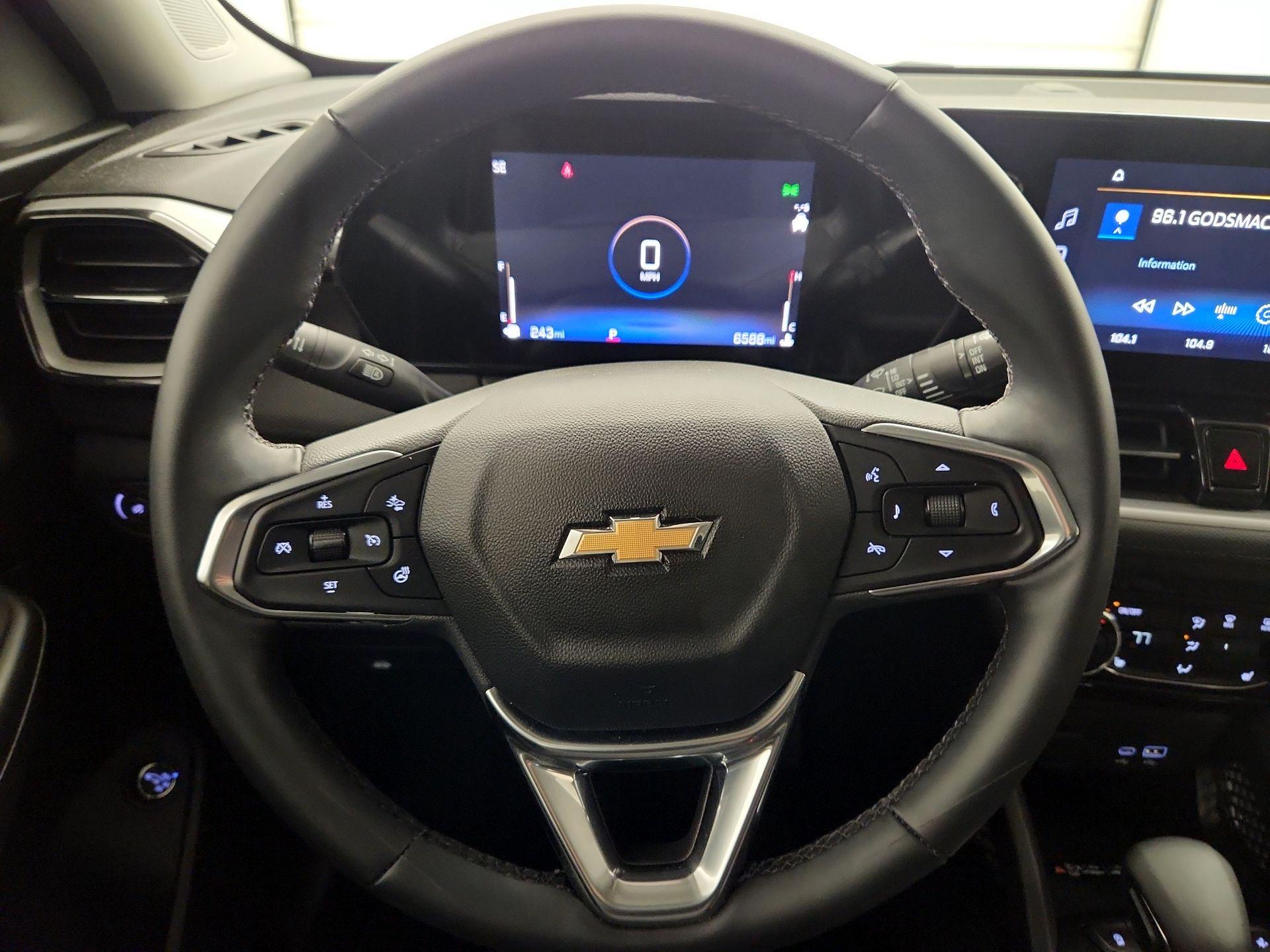 Thumbnail: 2025 Chevrolet TrailBlazer - 10