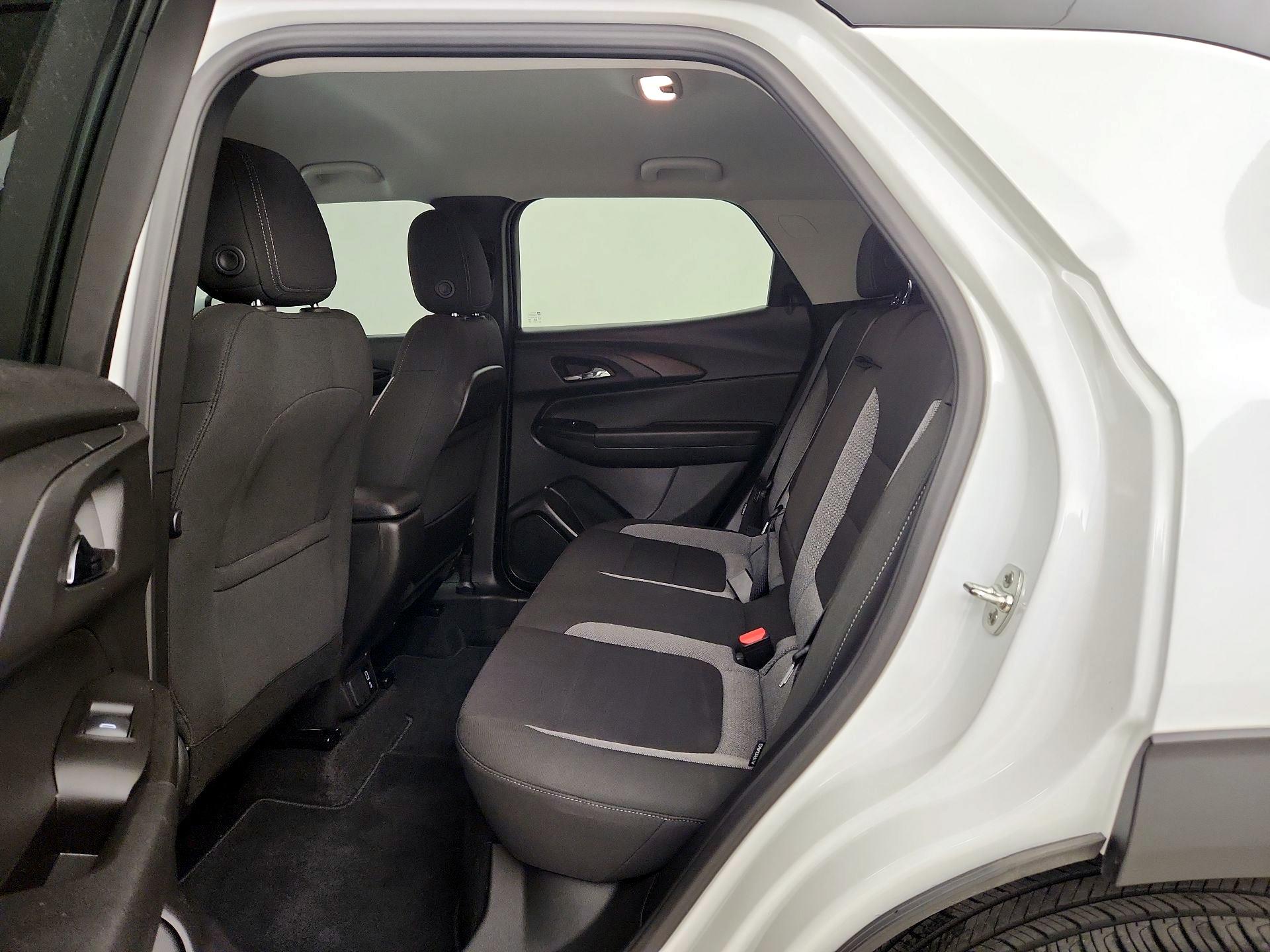 Thumbnail: 2025 Chevrolet TrailBlazer - 19