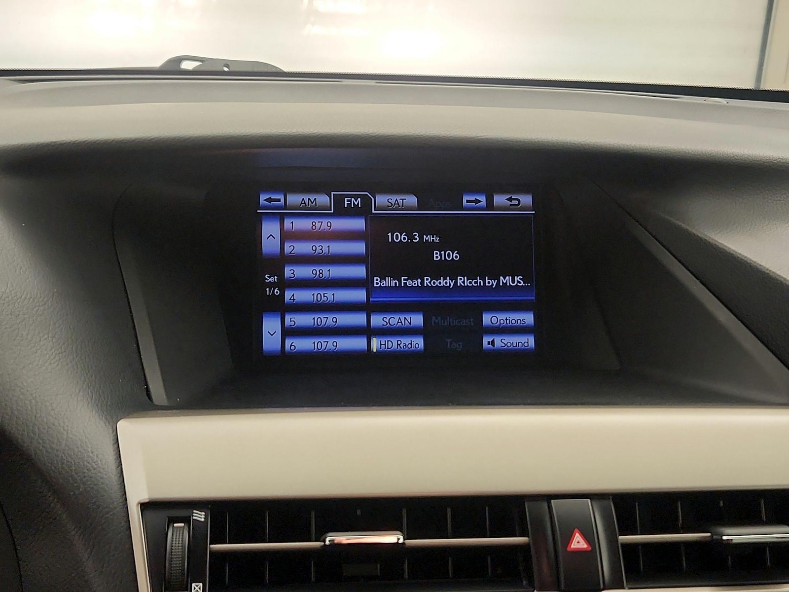 2015 Lexus RX 350 - Photo 17