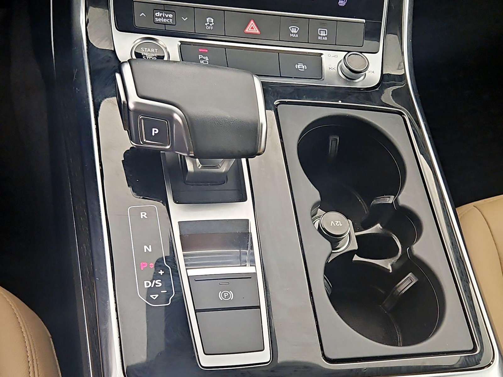 2022 Audi Q7 Premium Plus - Photo 19