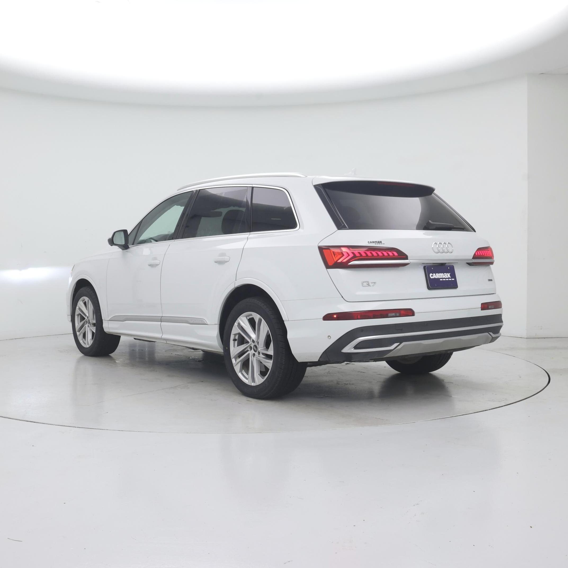 Thumbnail: 2022 Audi Q7 - 2