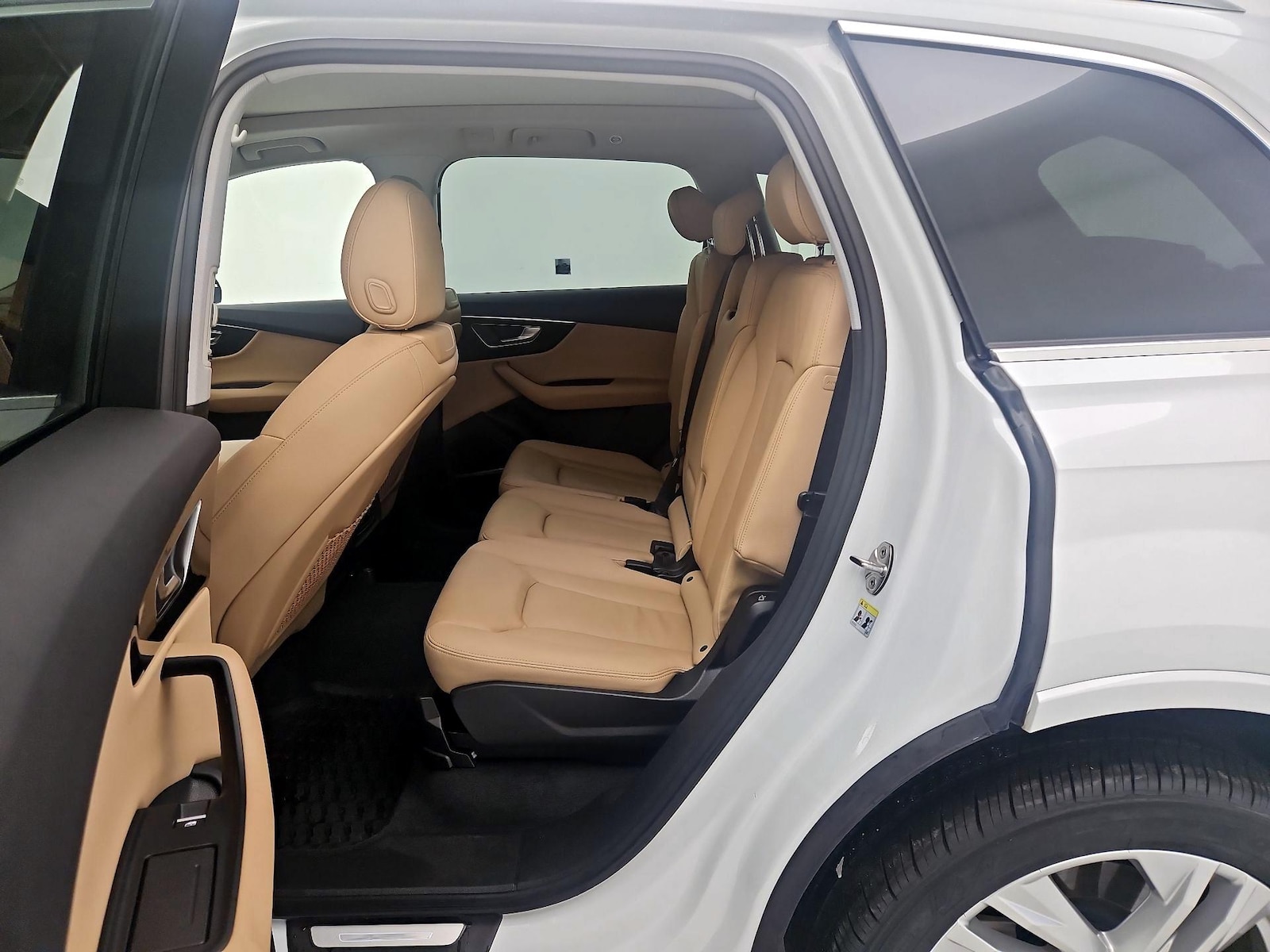 2022 Audi Q7 Premium Plus - Photo 22