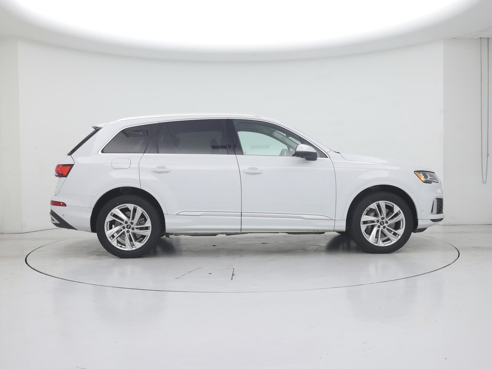 2022 Audi Q7 Premium Plus - Photo 8