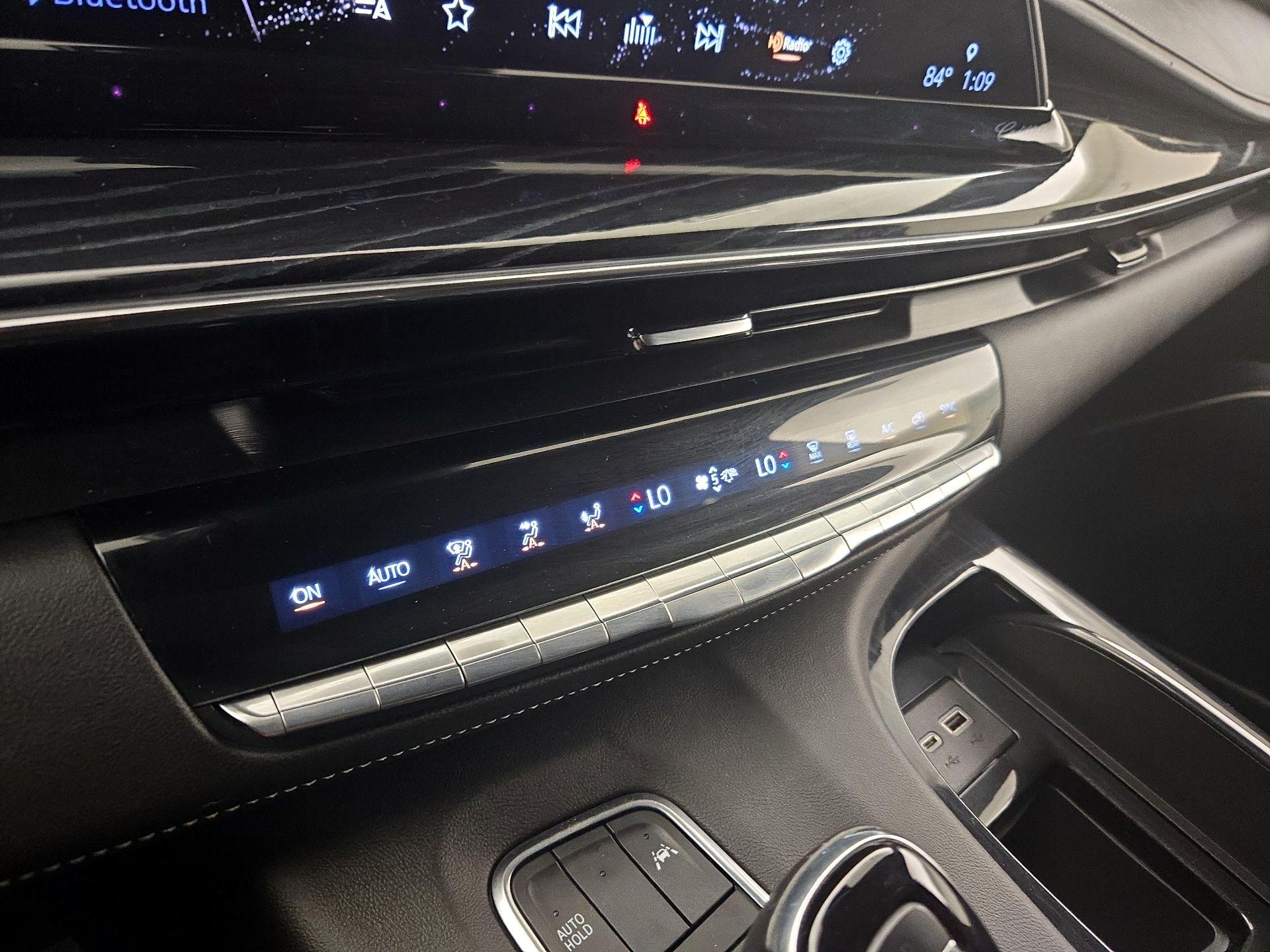Thumbnail: 2021 Cadillac Escalade - 16