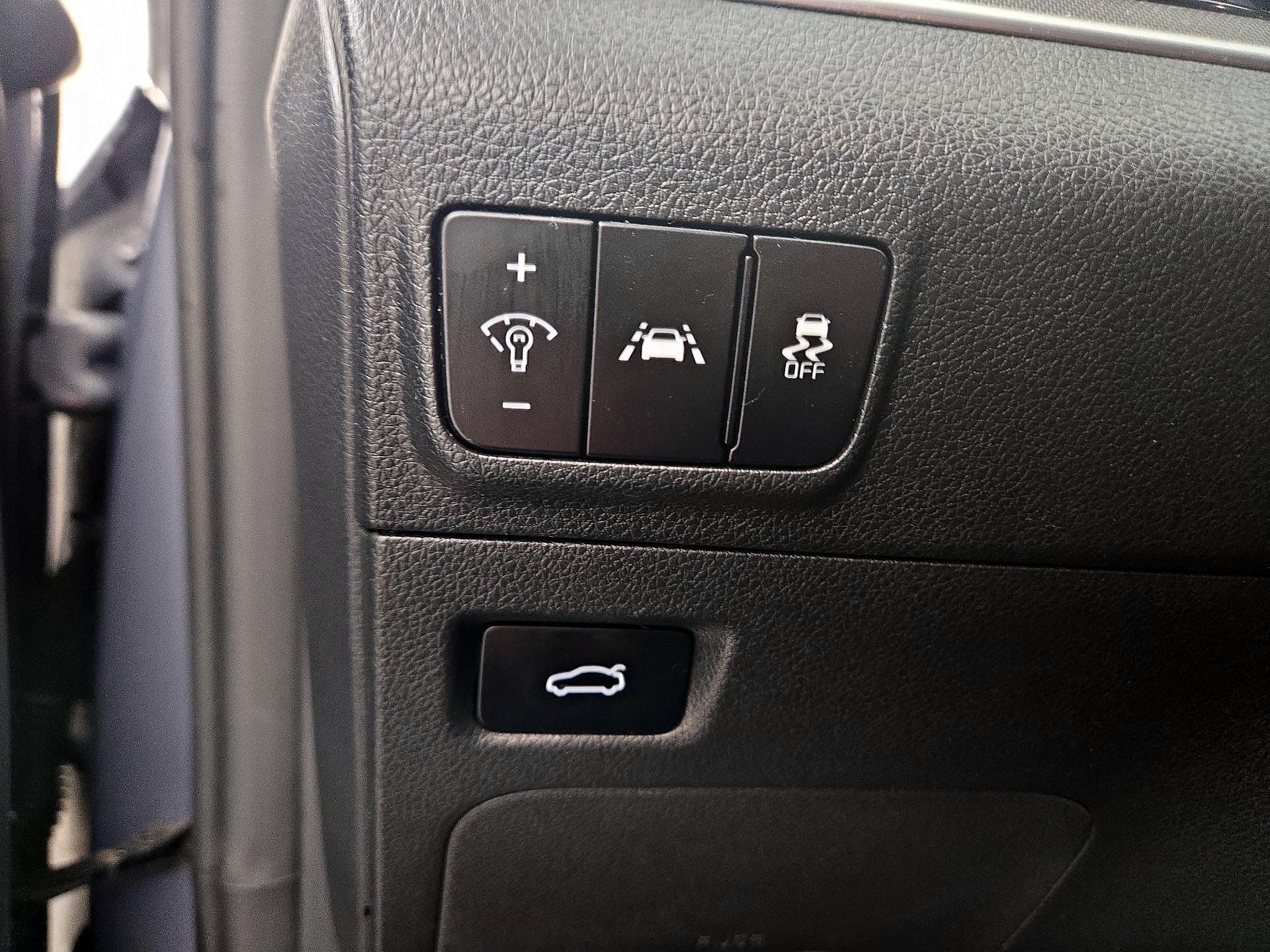 Thumbnail: 2021 Kia K5 - 13