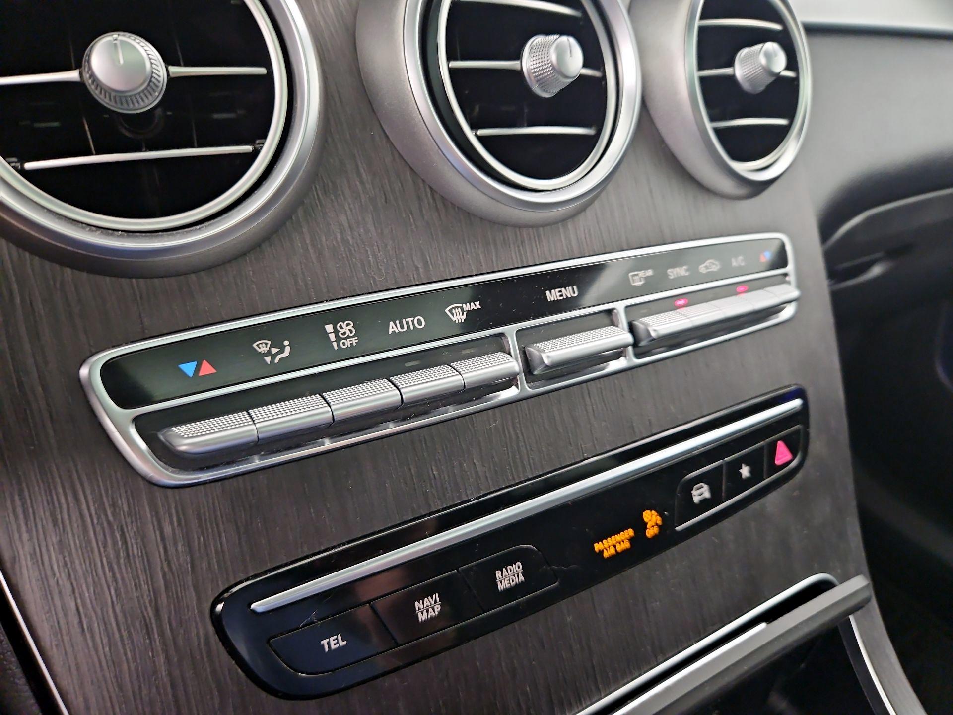 Thumbnail: 2021 Mercedes-Benz GLC - 16