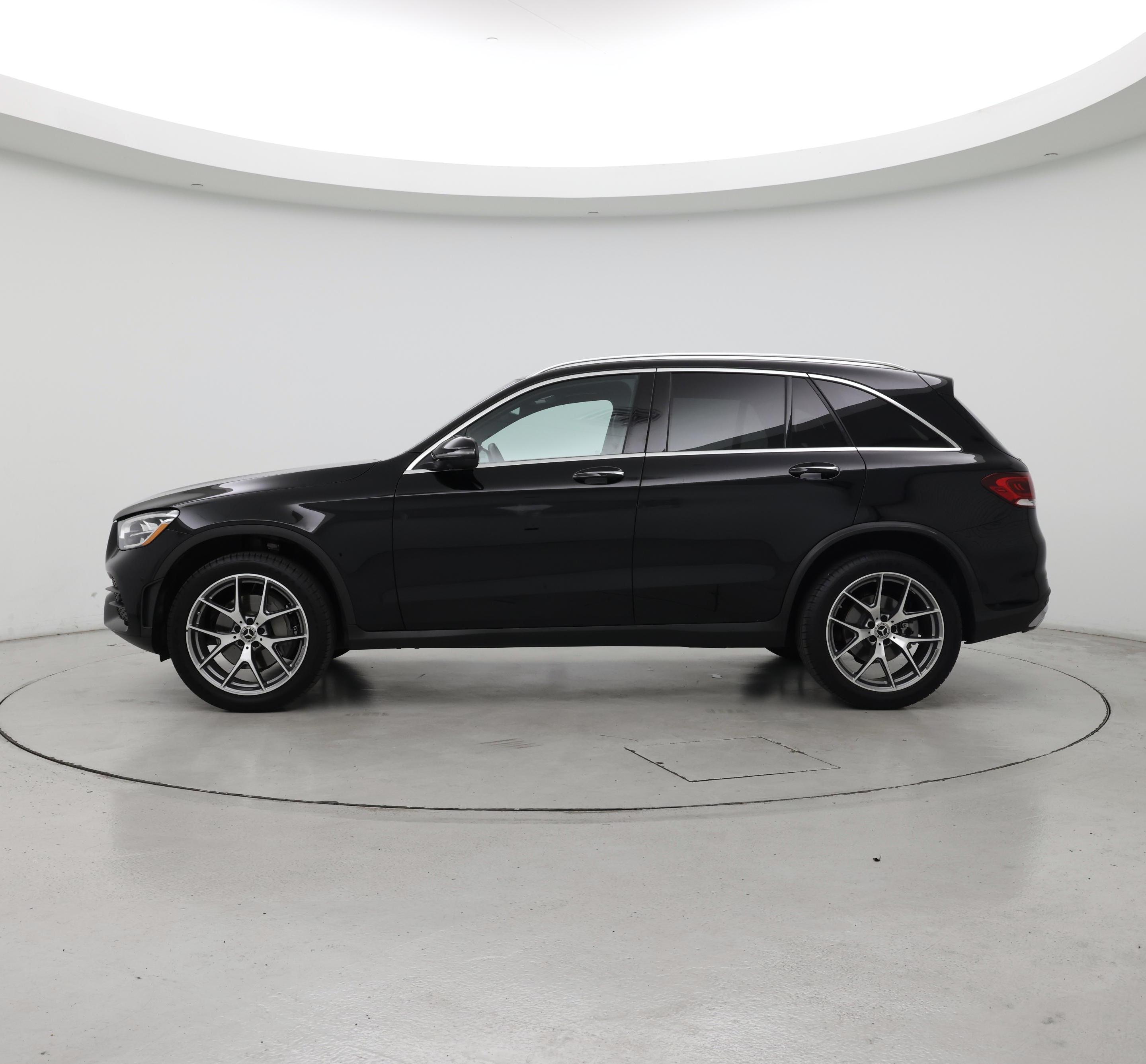 Thumbnail: 2021 Mercedes-Benz GLC - 3