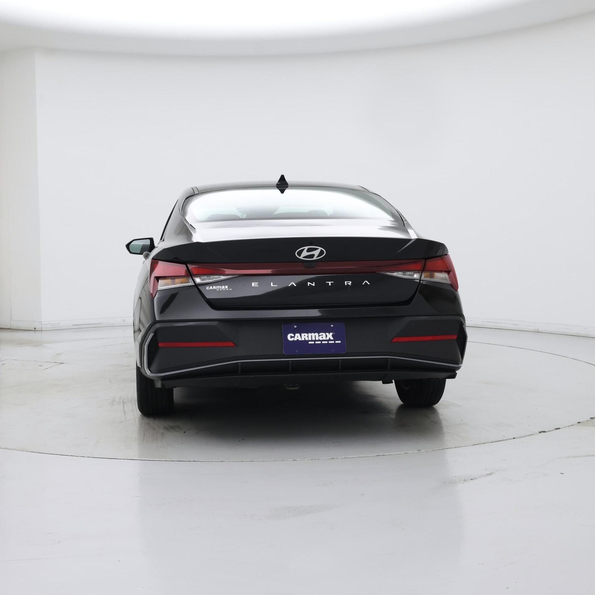 Thumbnail: 2024 Hyundai Elantra - 6