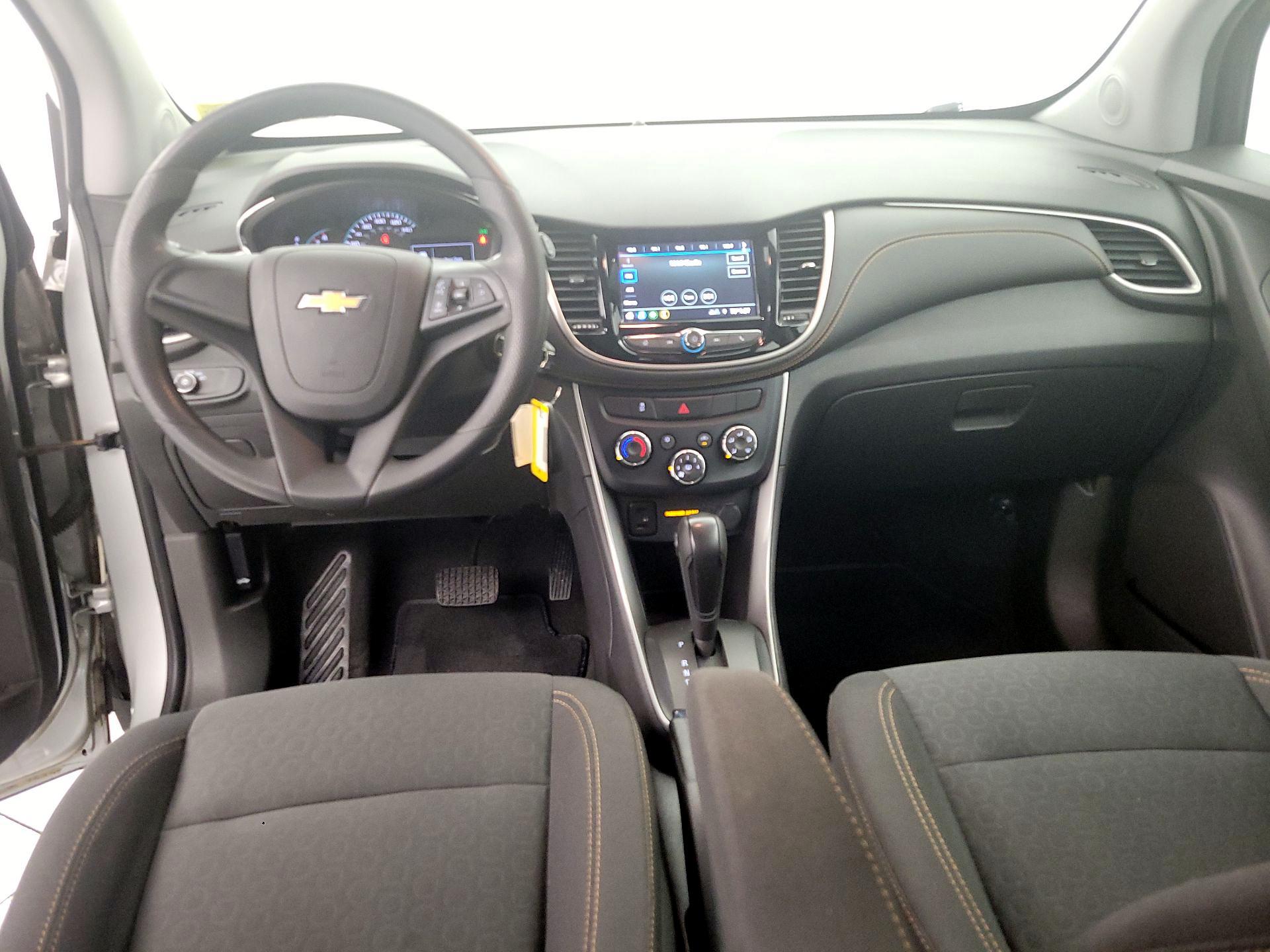 Thumbnail: 2019 Chevrolet Trax - 9
