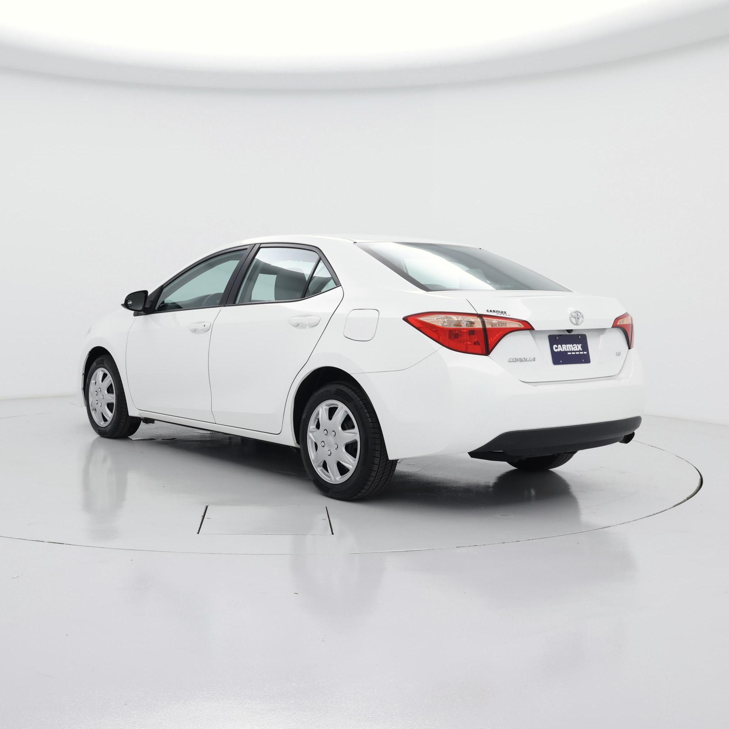 Thumbnail: 2017 Toyota Corolla - 2