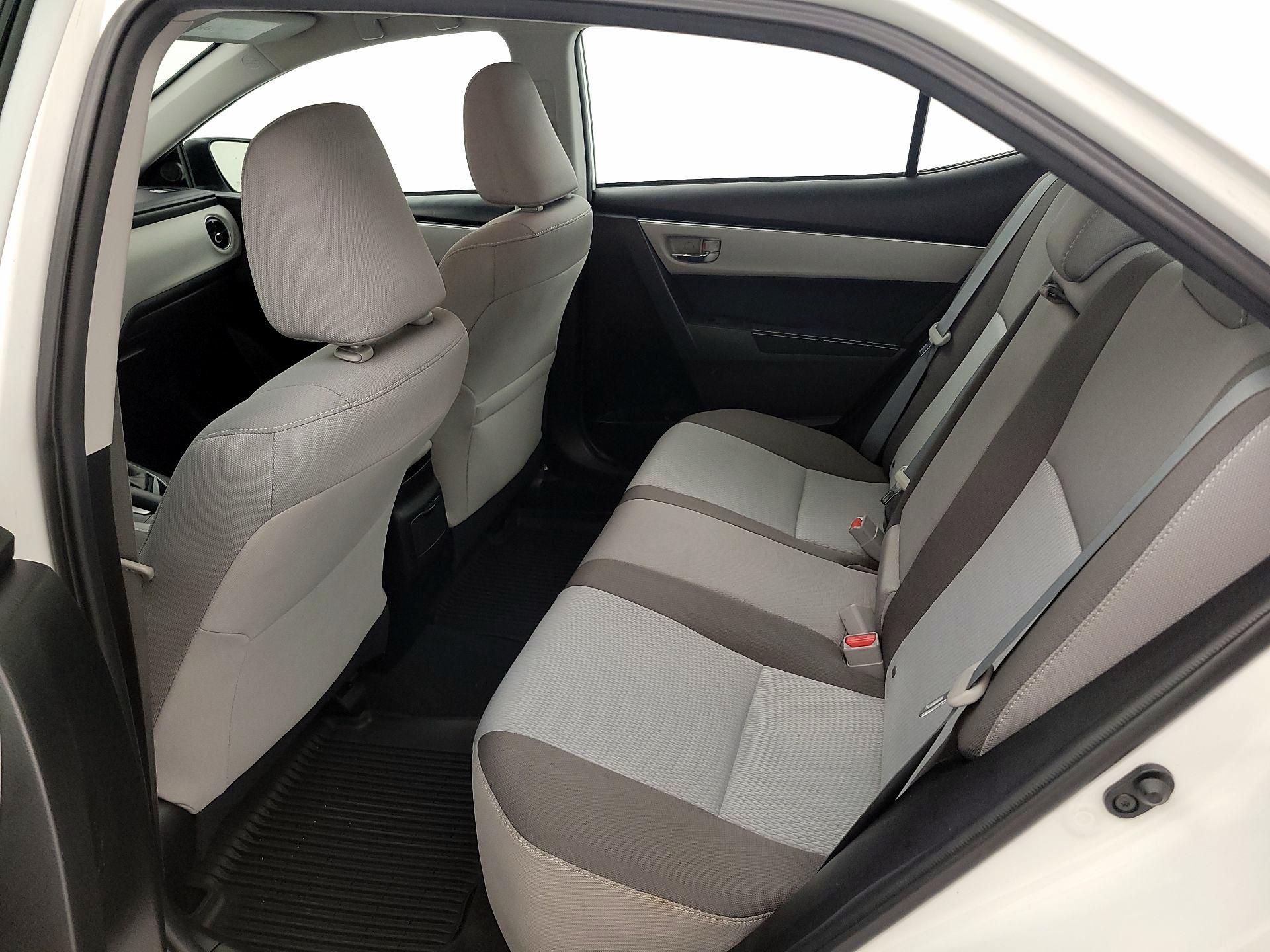 Thumbnail: 2017 Toyota Corolla - 19