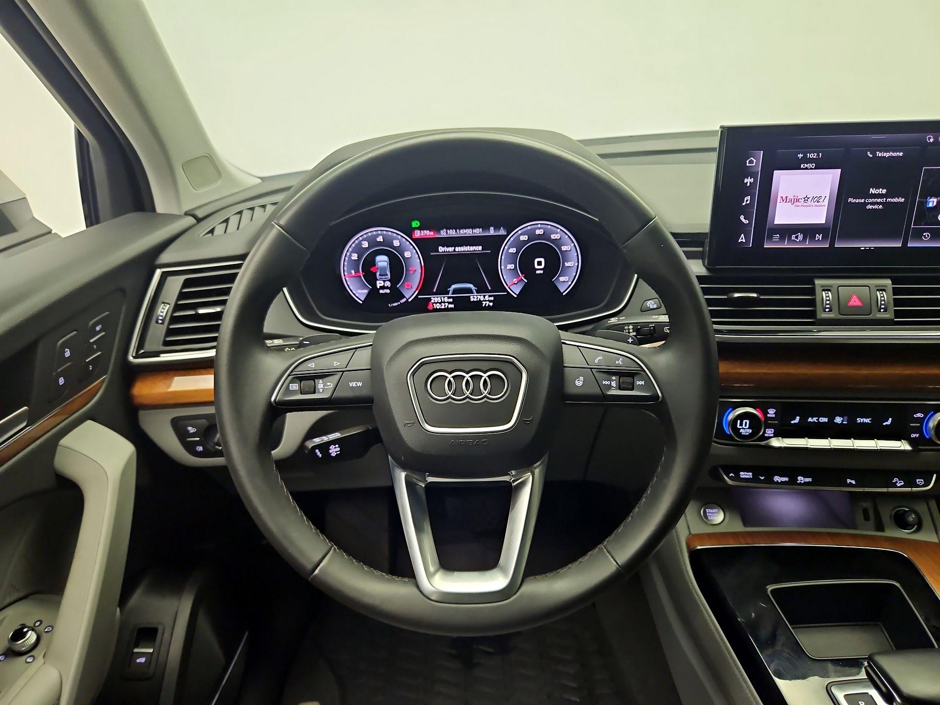 Thumbnail: 2022 Audi Q5 - 10