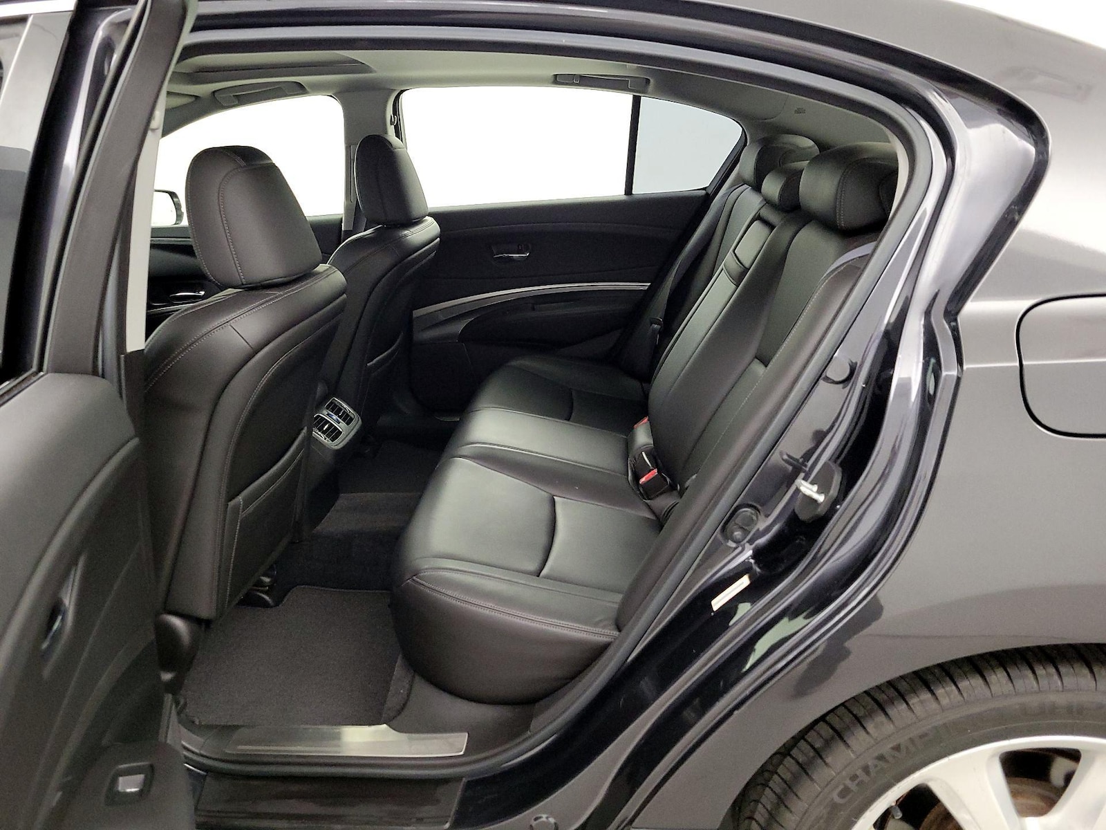 2014 Acura RLX Base - Photo 22