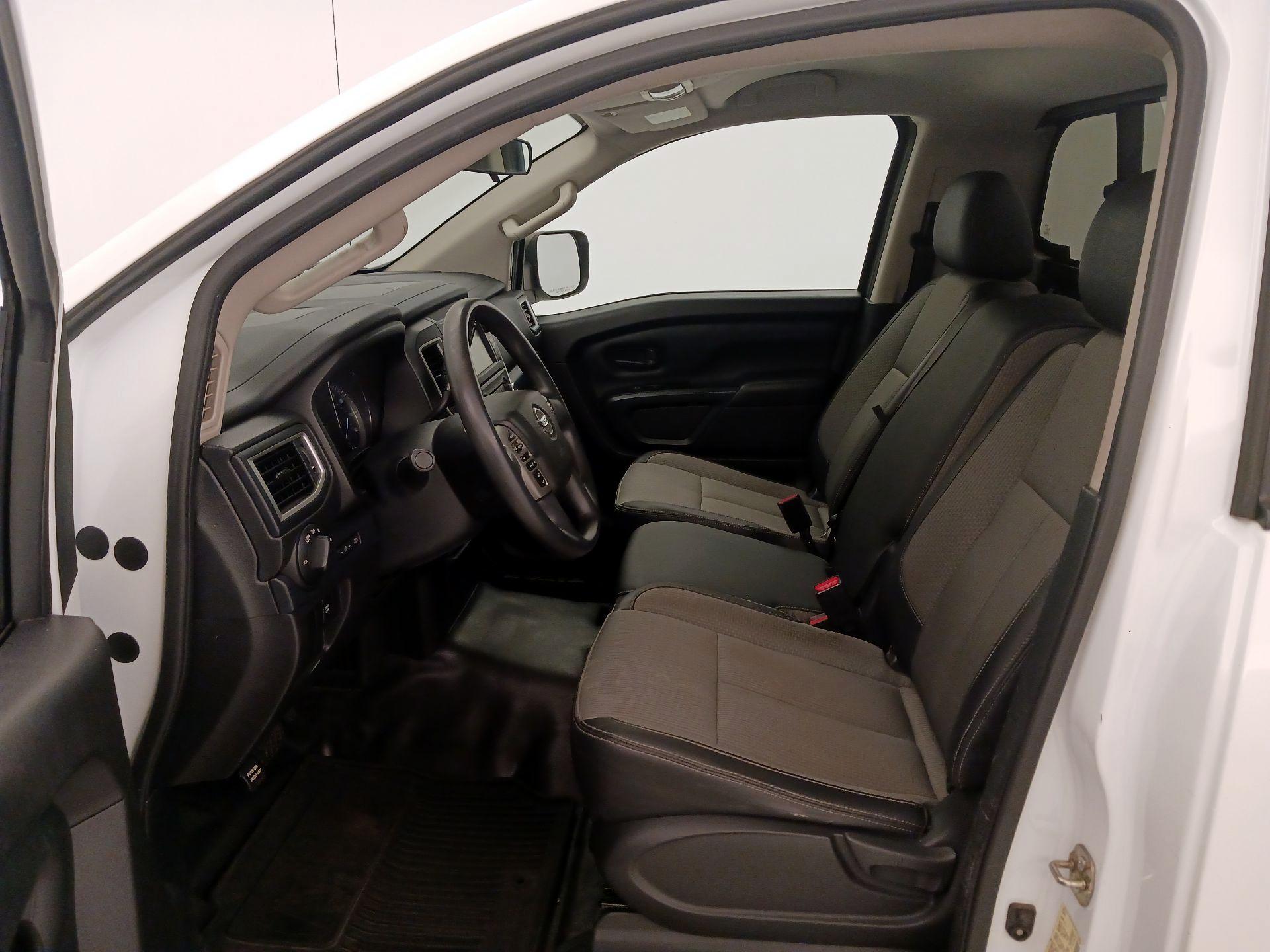 Thumbnail: 2019 Nissan Titan - 11