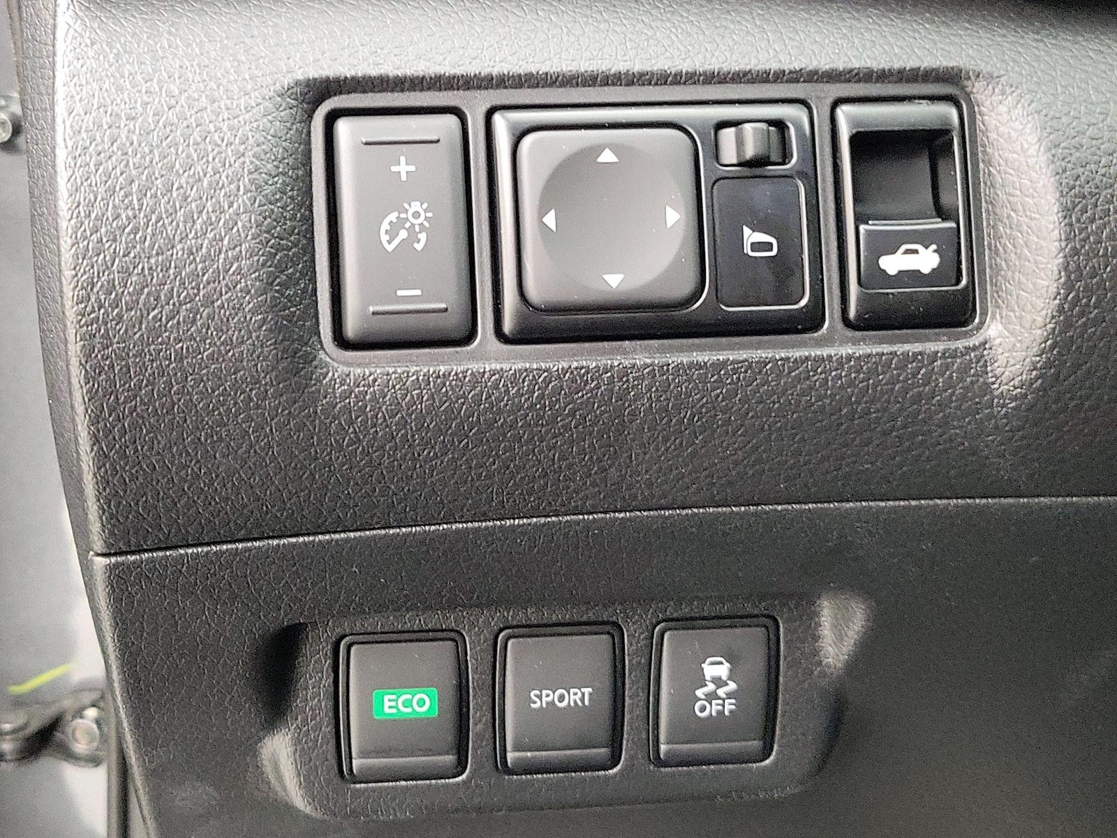 2018 Nissan Sentra SV - Photo 14