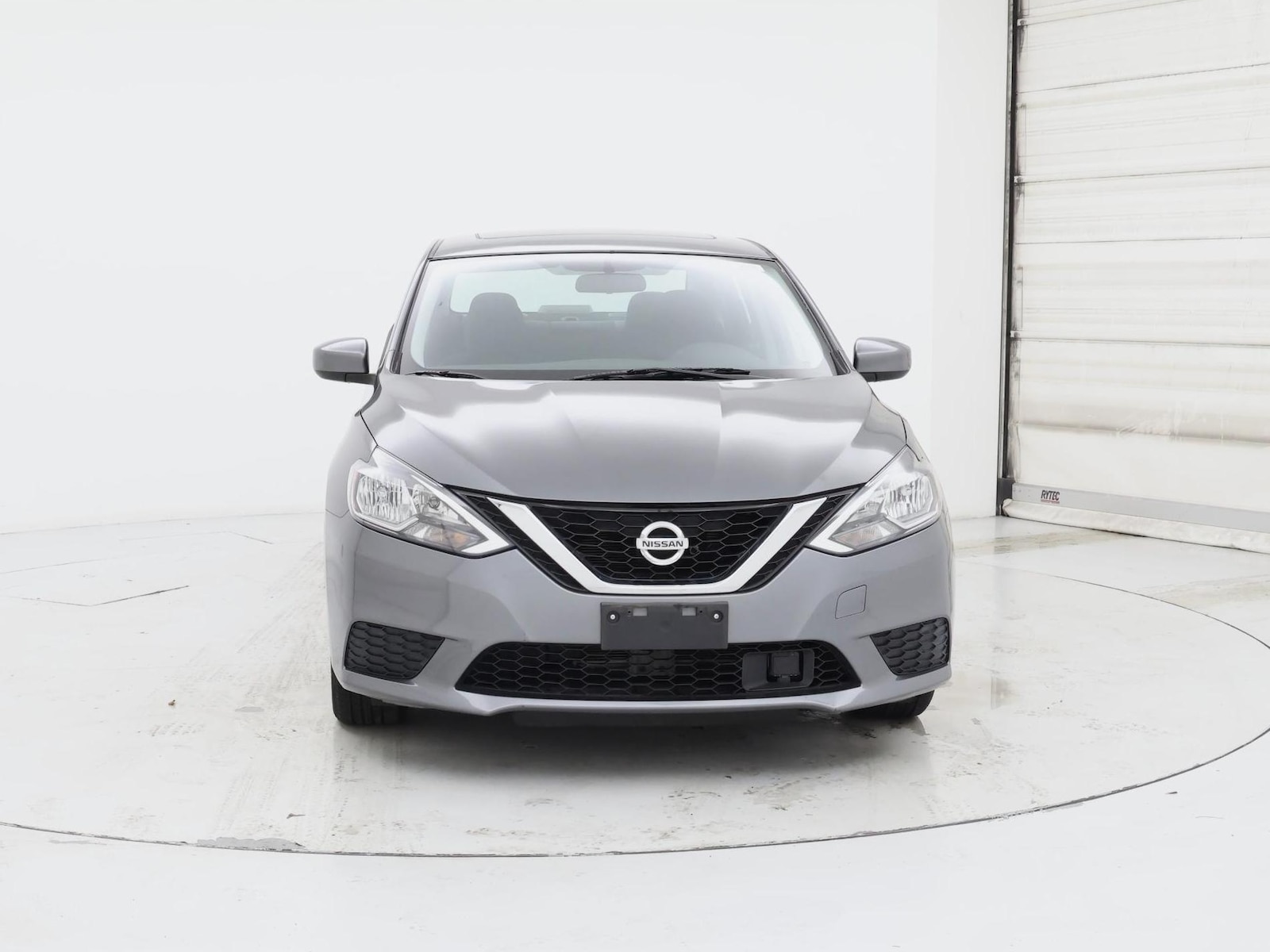 2018 Nissan Sentra SV - Photo 6