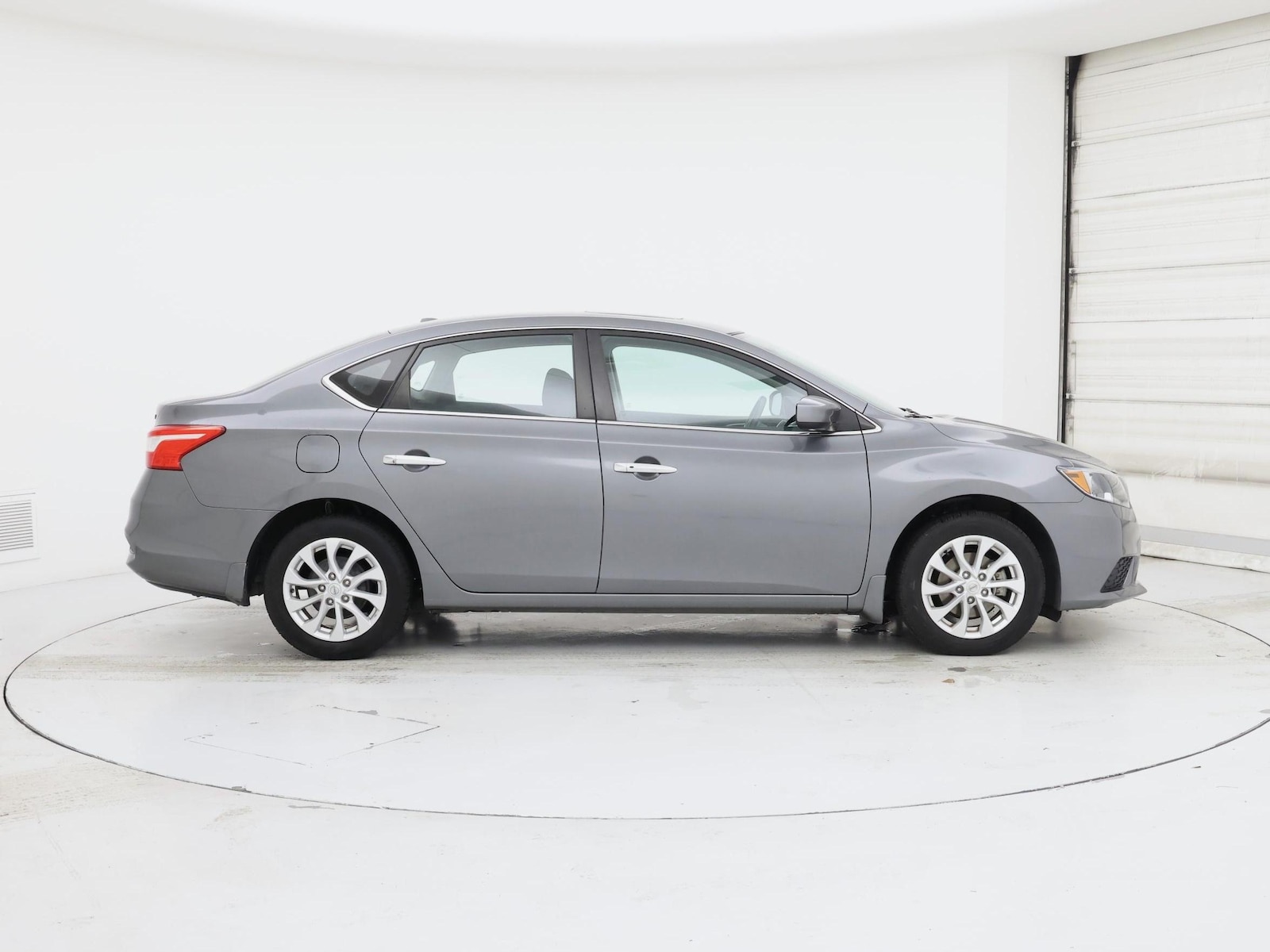 2018 Nissan Sentra SV - Photo 8