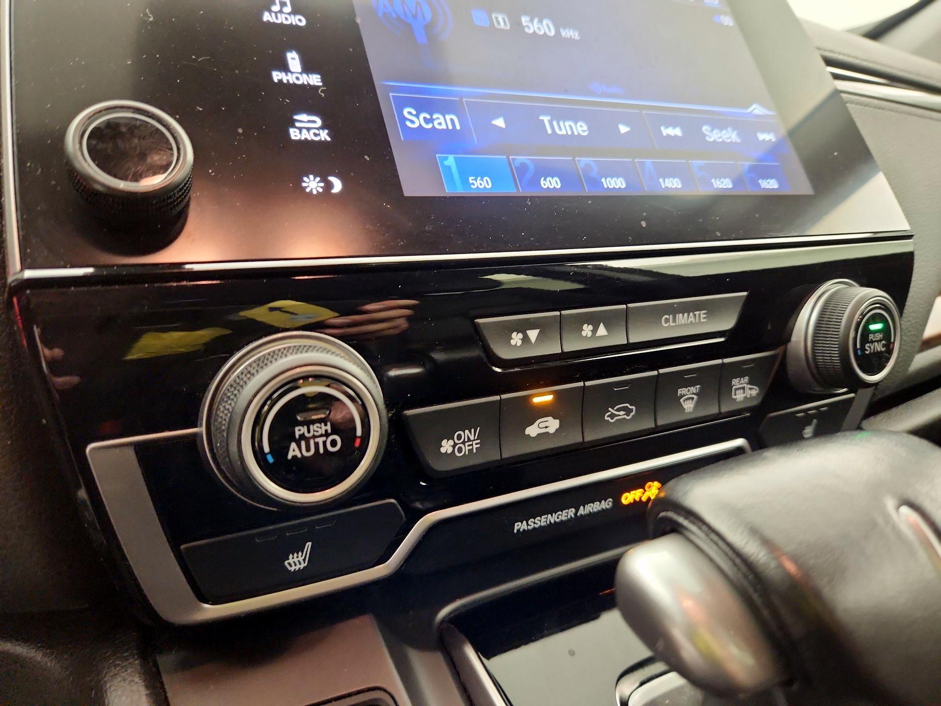 Thumbnail: 2017 Honda CR-V - 16