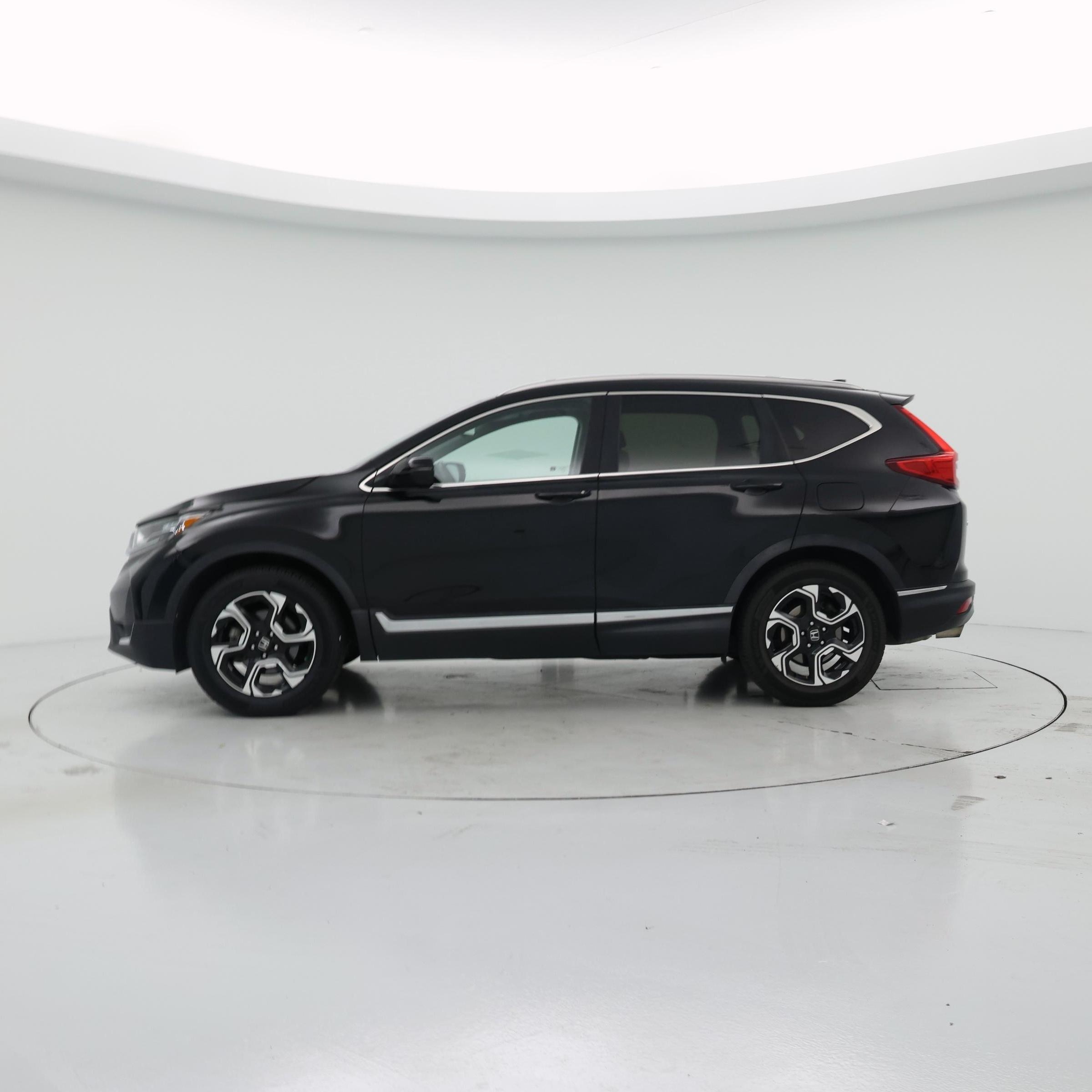 Thumbnail: 2017 Honda CR-V - 3