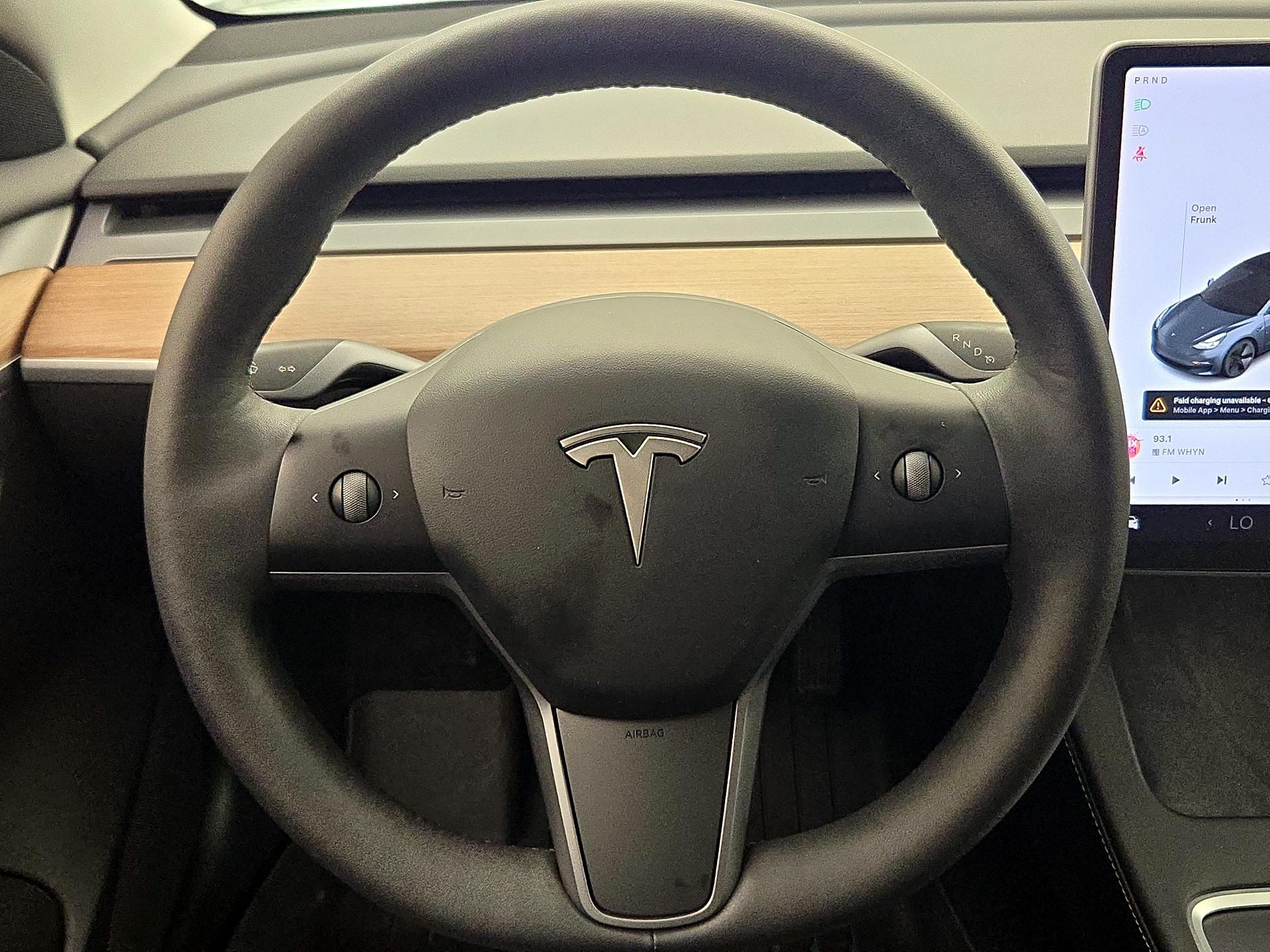 Thumbnail: 2021 Tesla Model 3 - 10