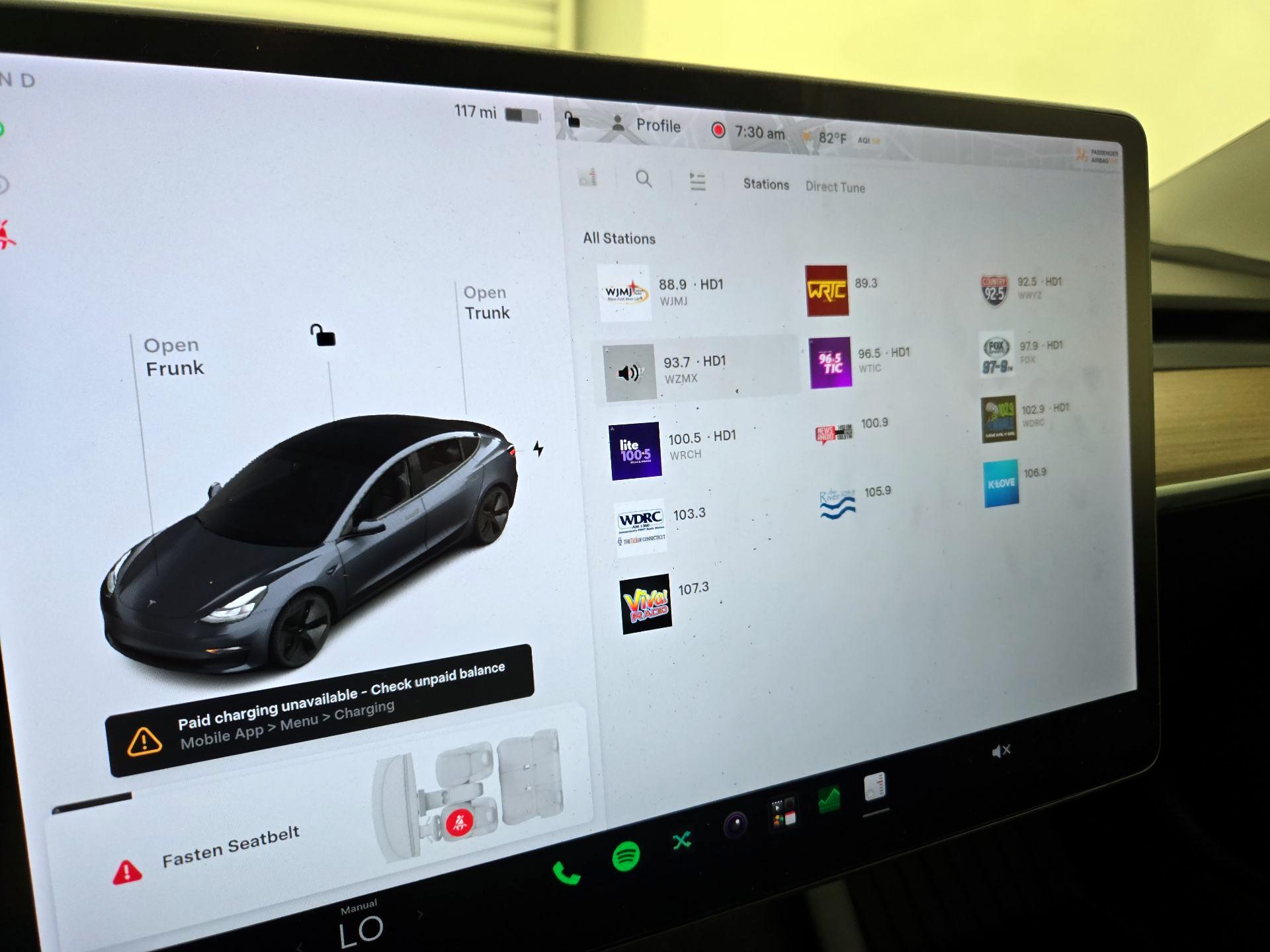 Thumbnail: 2021 Tesla Model 3 - 14
