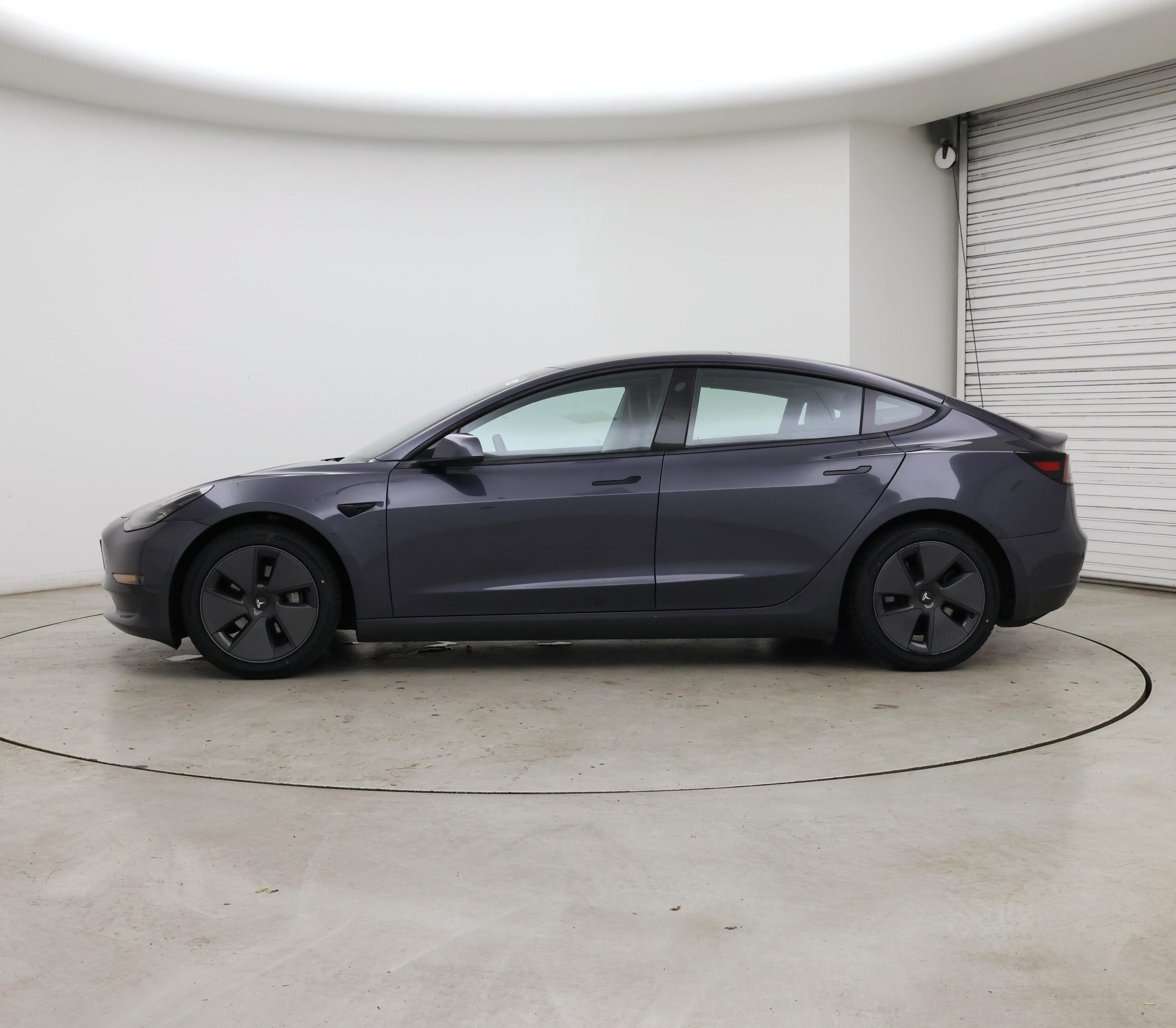 Thumbnail: 2021 Tesla Model 3 - 3