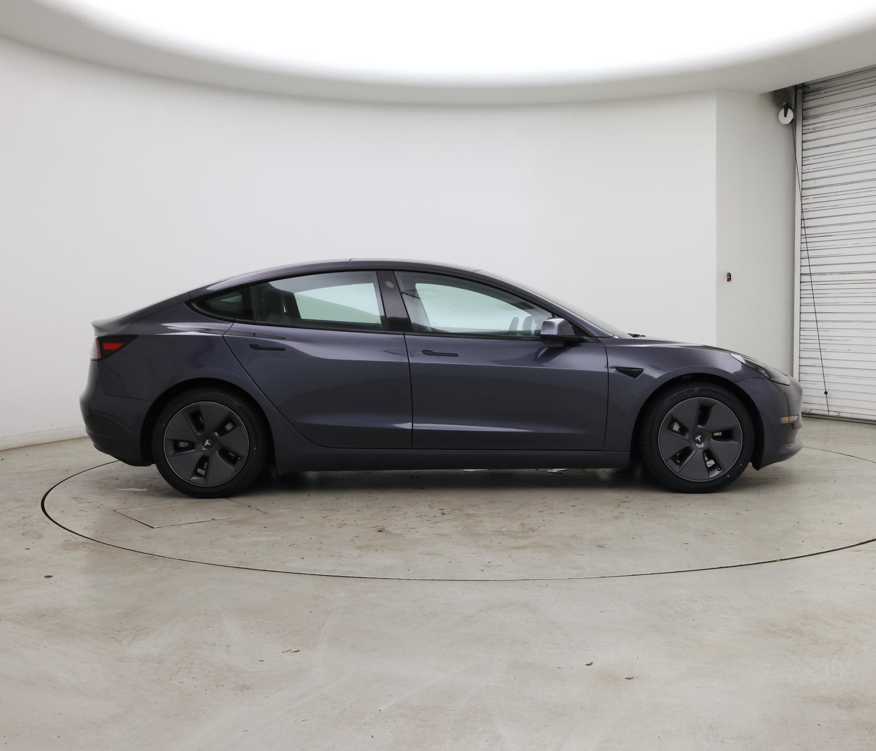 Thumbnail: 2021 Tesla Model 3 - 7