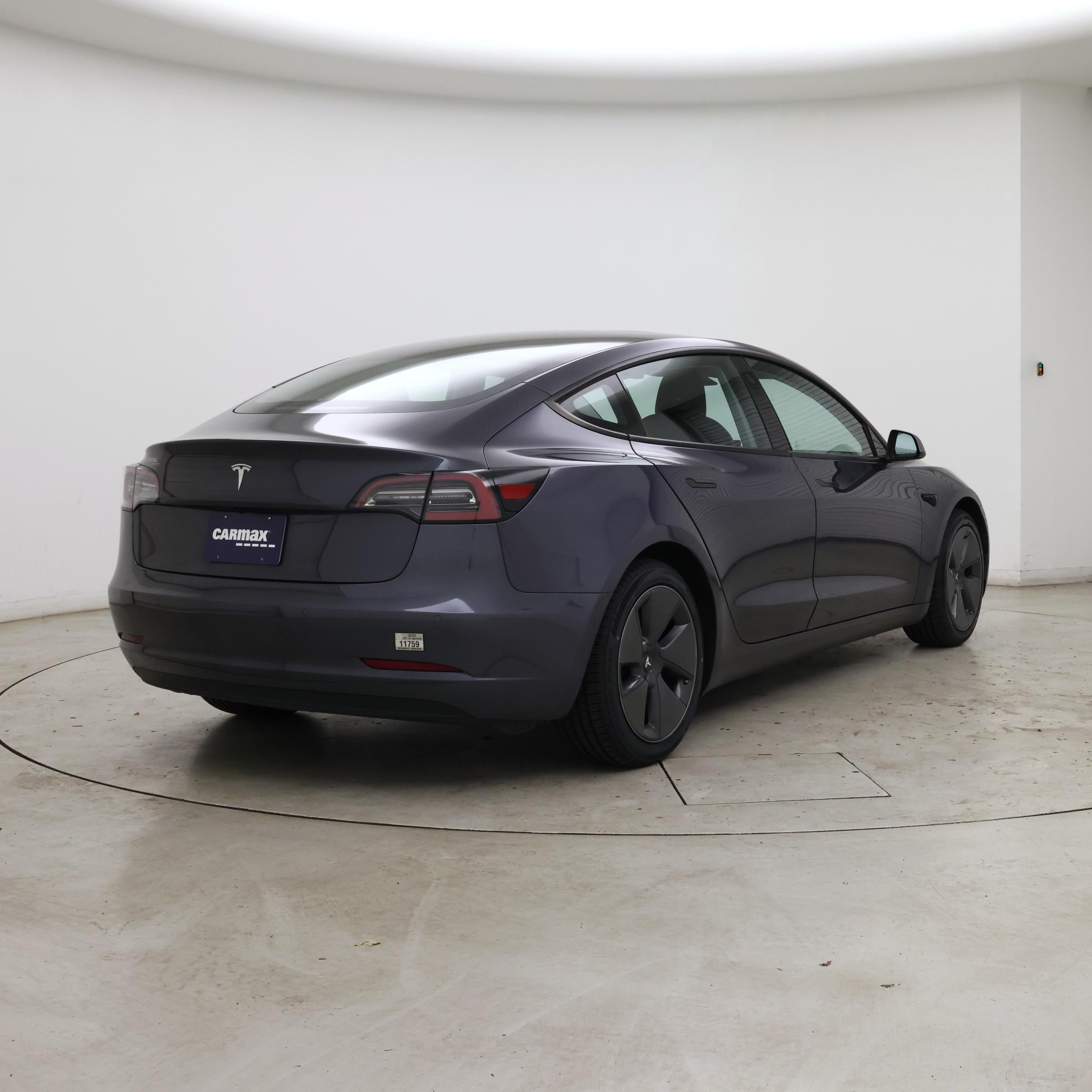 Thumbnail: 2021 Tesla Model 3 - 8