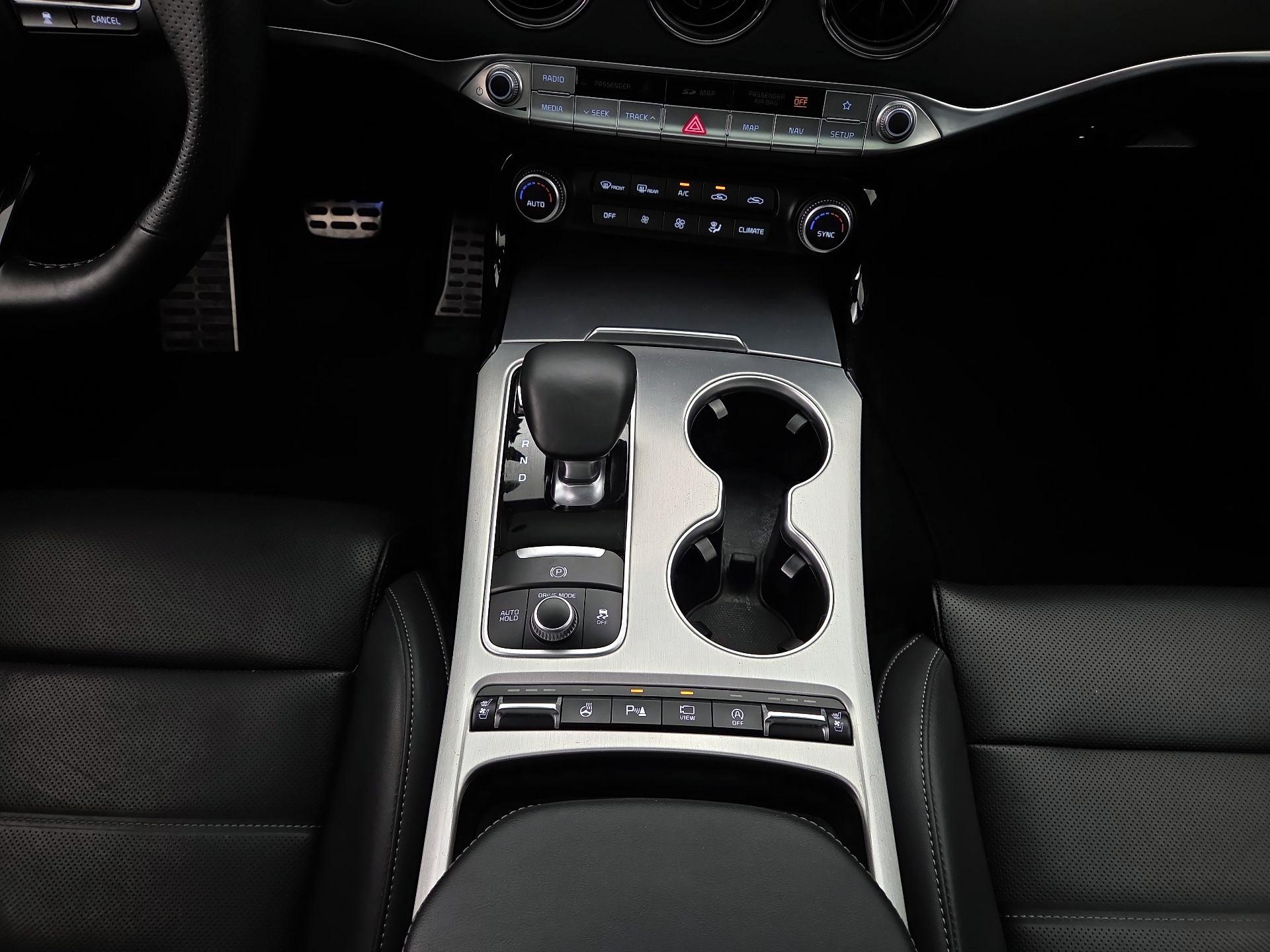 Thumbnail: 2021 Kia Stinger - 18