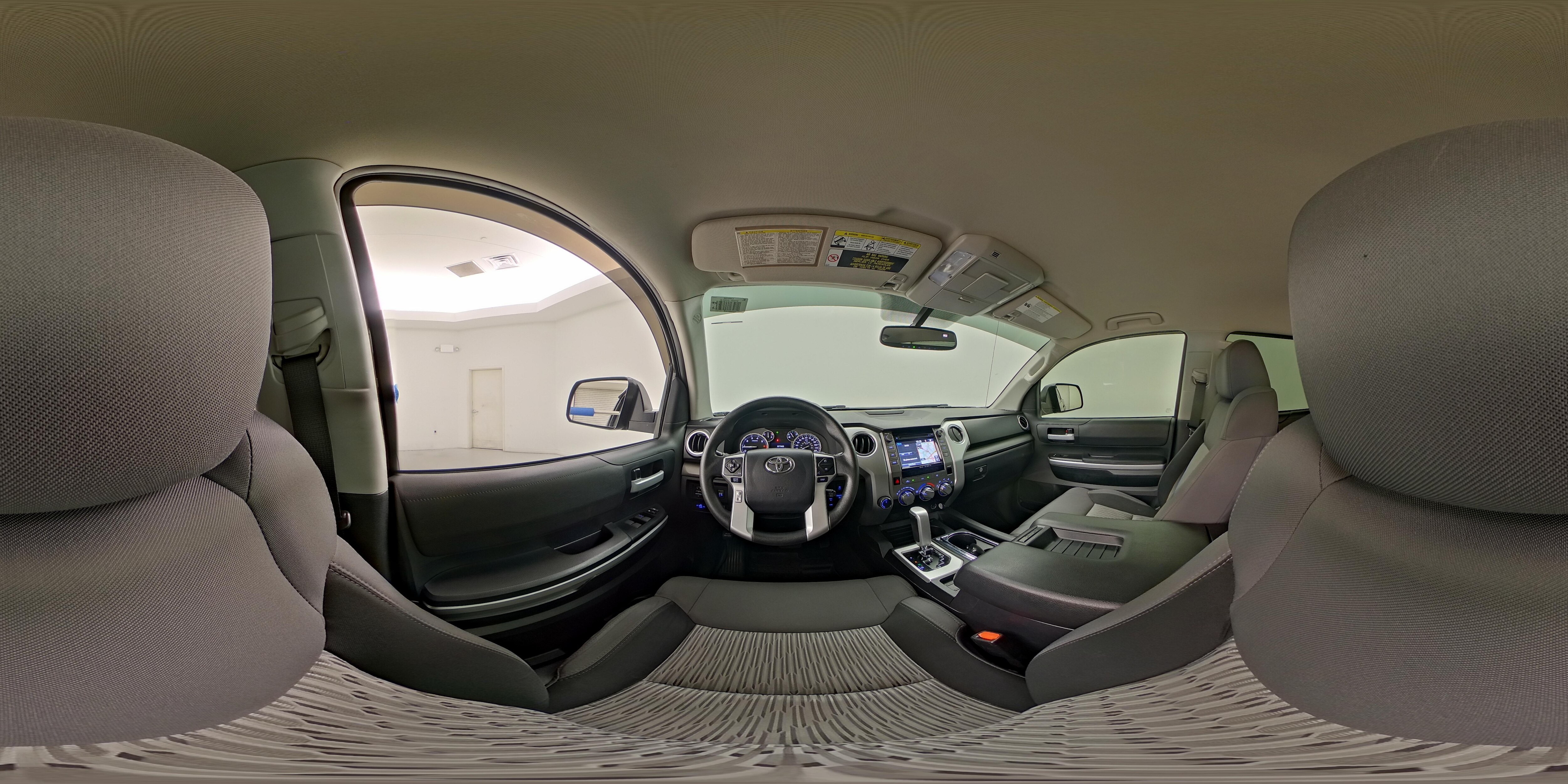2017 Toyota Tundra SR5 - Photo 27