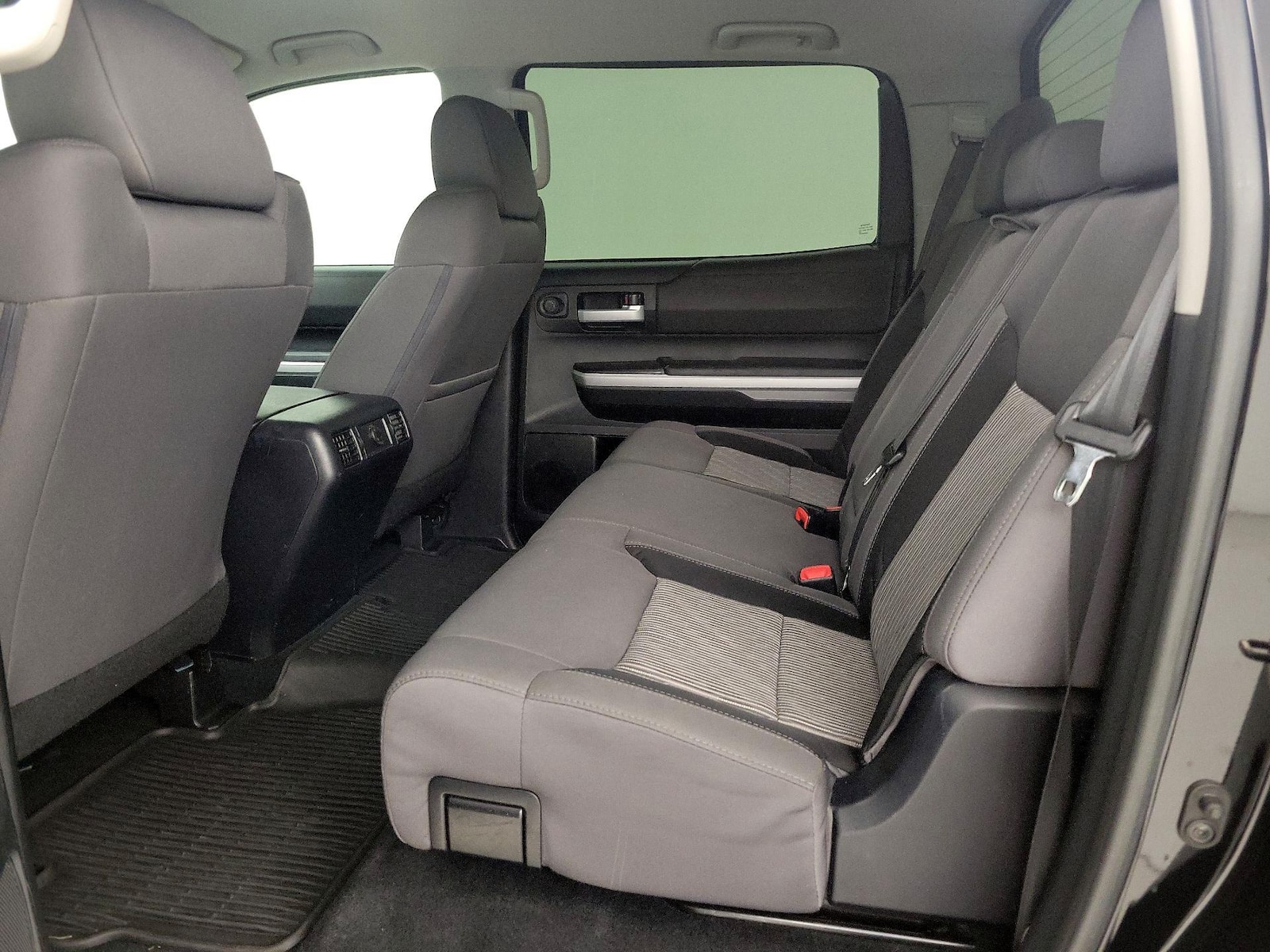 2017 Toyota Tundra SR5 - Photo 21