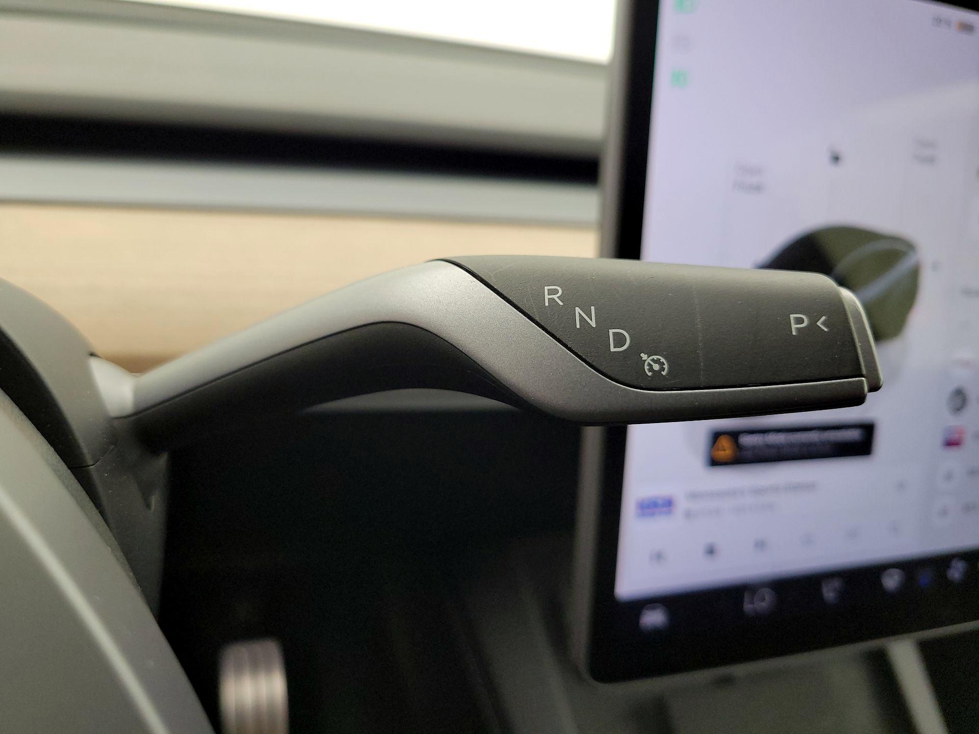 Thumbnail: 2025 Tesla Model Y - 17